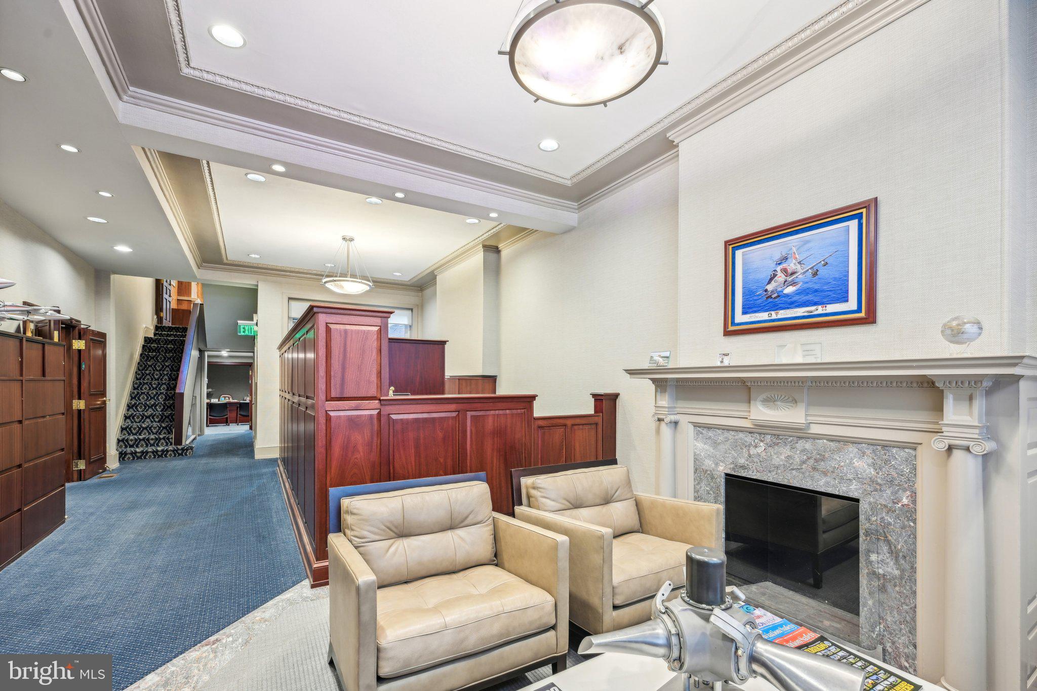 RITTENHOUSE SQUARE - Residential Income