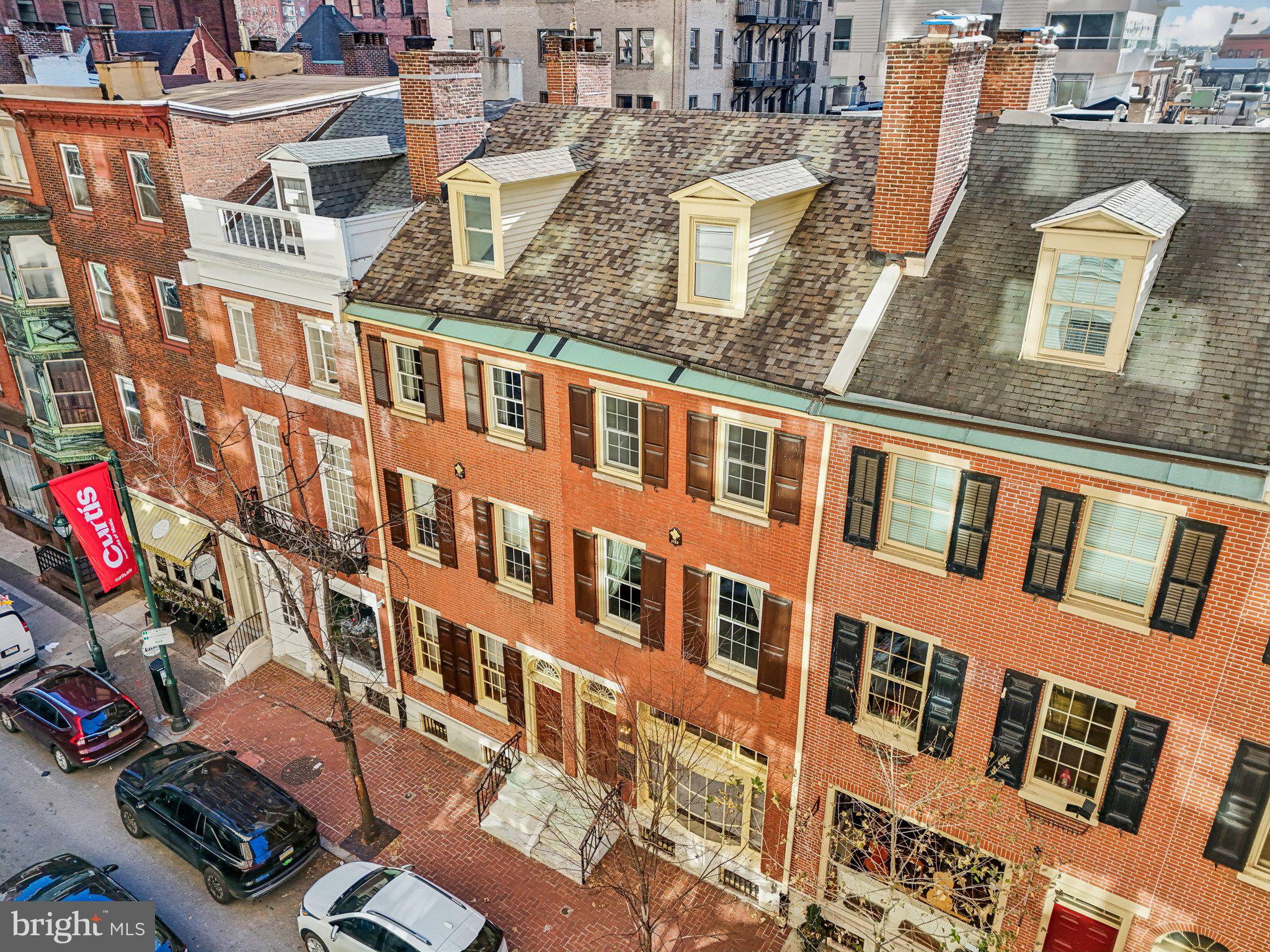 RITTENHOUSE SQUARE - Residential Income