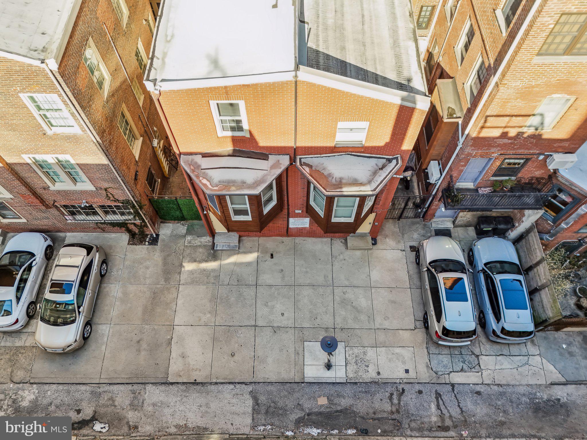 RITTENHOUSE SQUARE - Residential Income