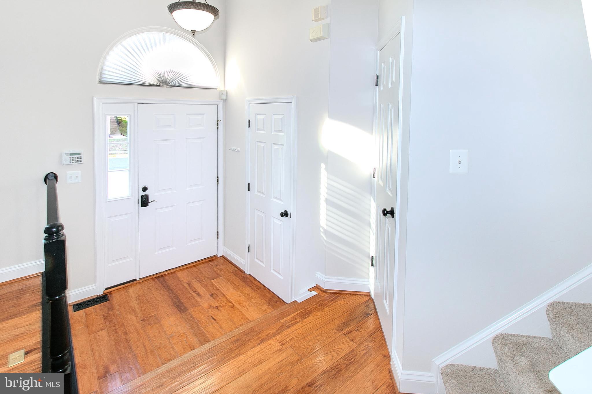 648 BURNSIDE TERRACE SE