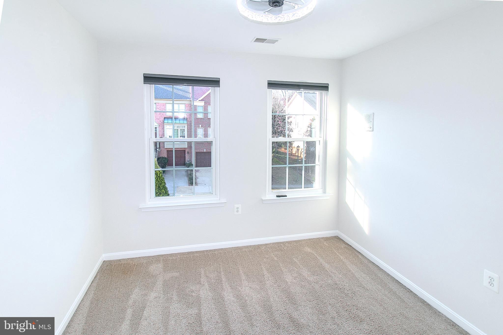 TAVISTOCK FARMS - Residential