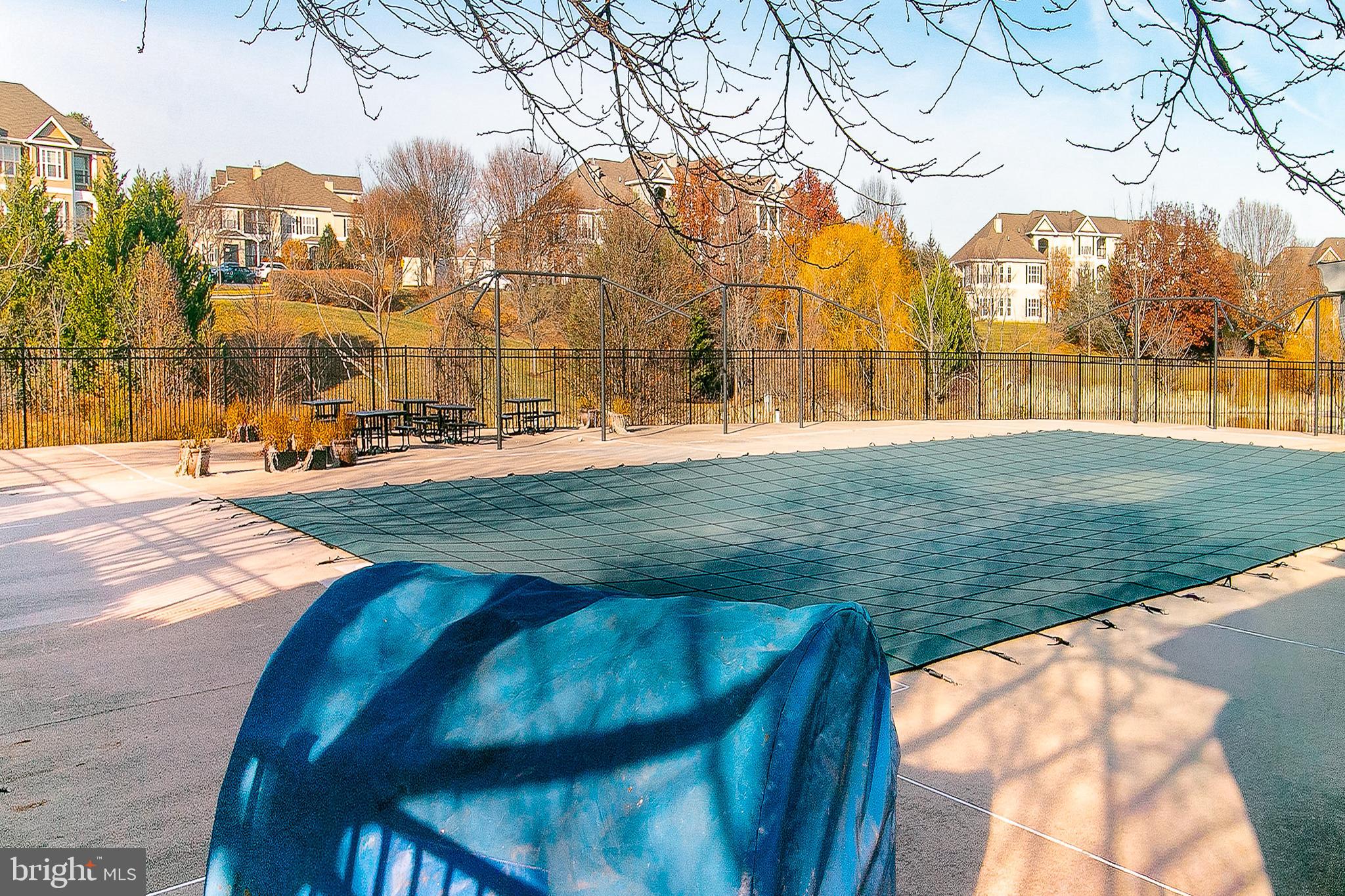 TAVISTOCK FARMS - Residential