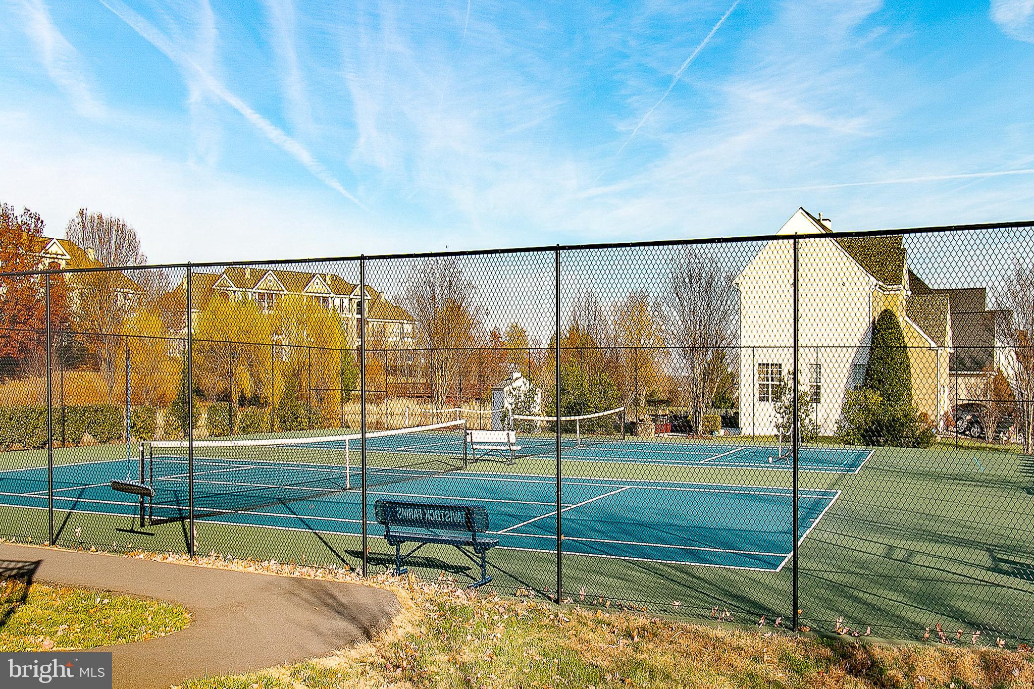 TAVISTOCK FARMS - Residential