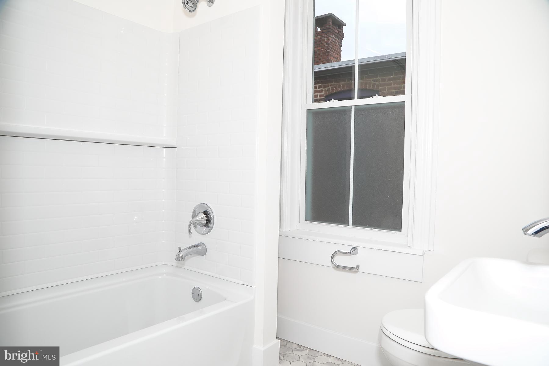 CABBAGE HILL - Residential