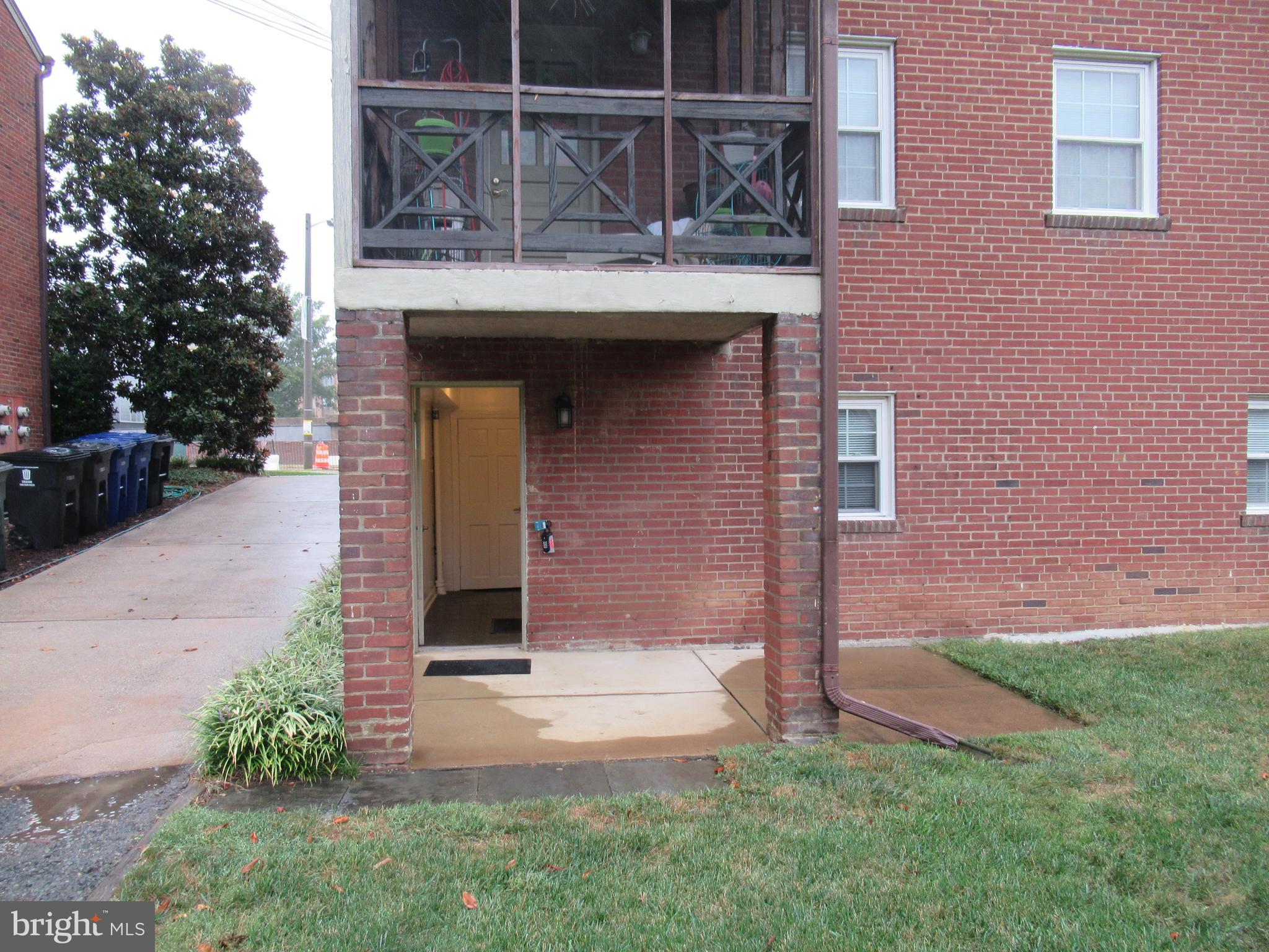 ADDISON HEIGHTS - Residential Lease