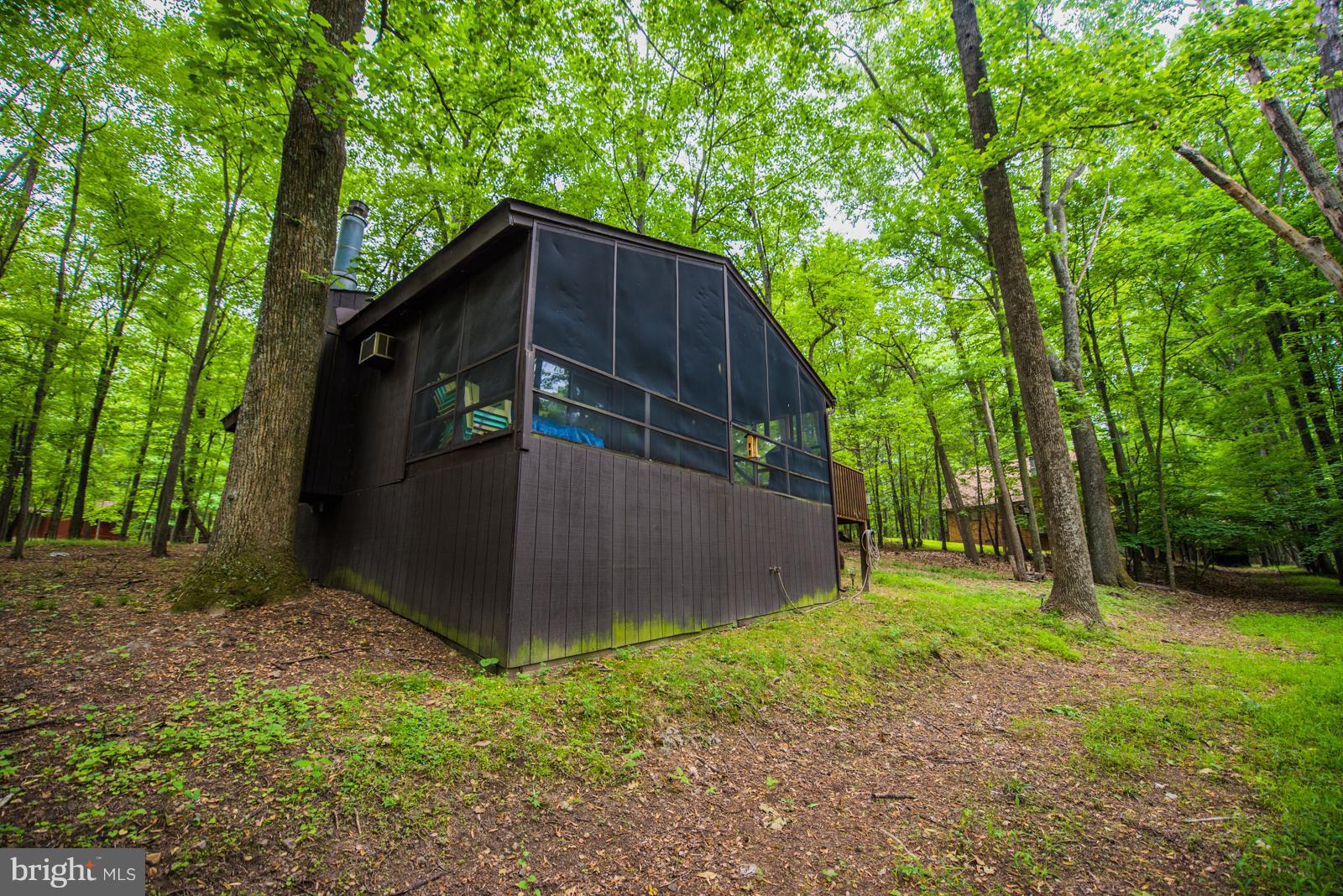 THE WOODS - Residential