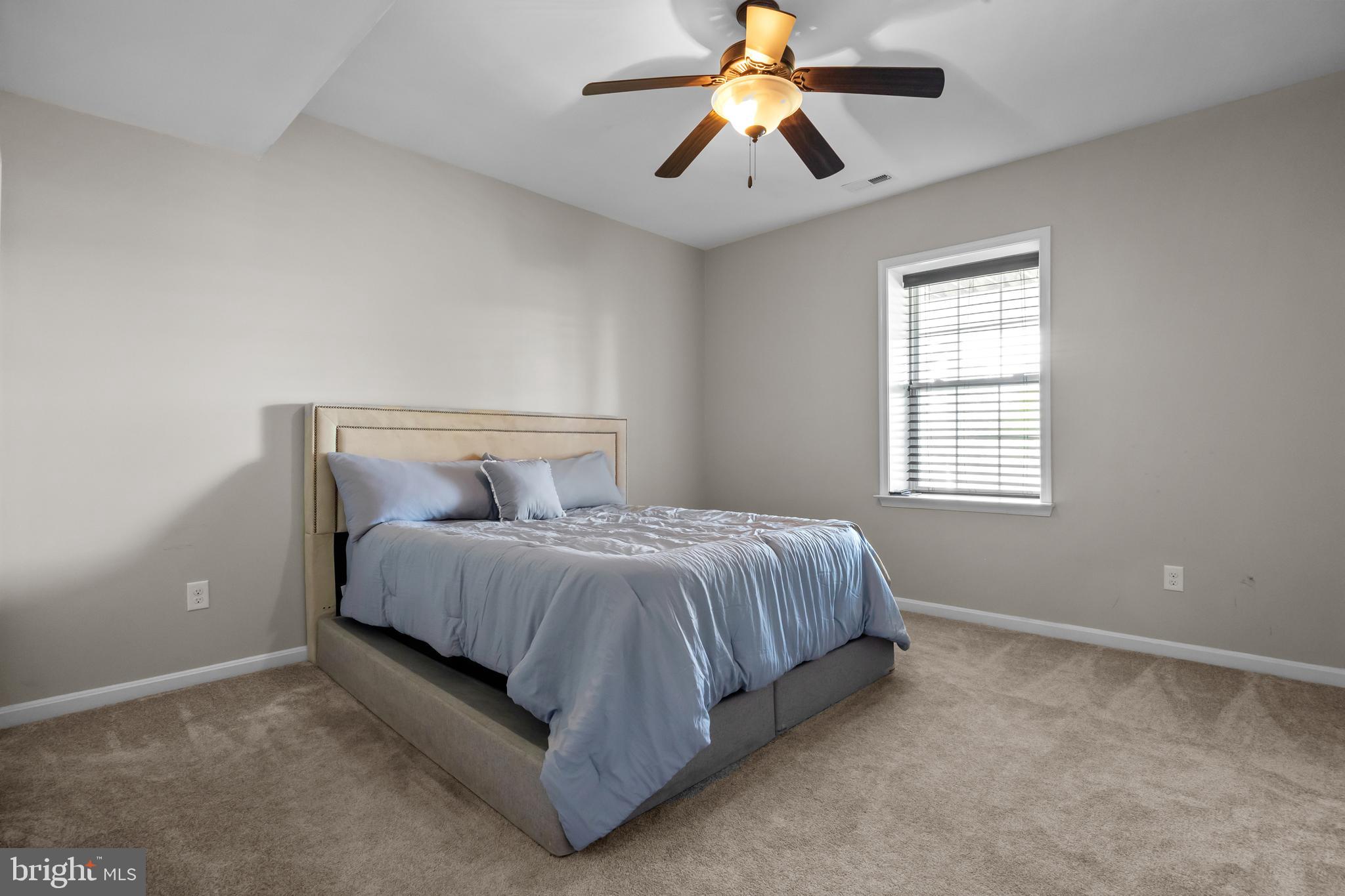 GOLF CLUB ESTATES - Residential