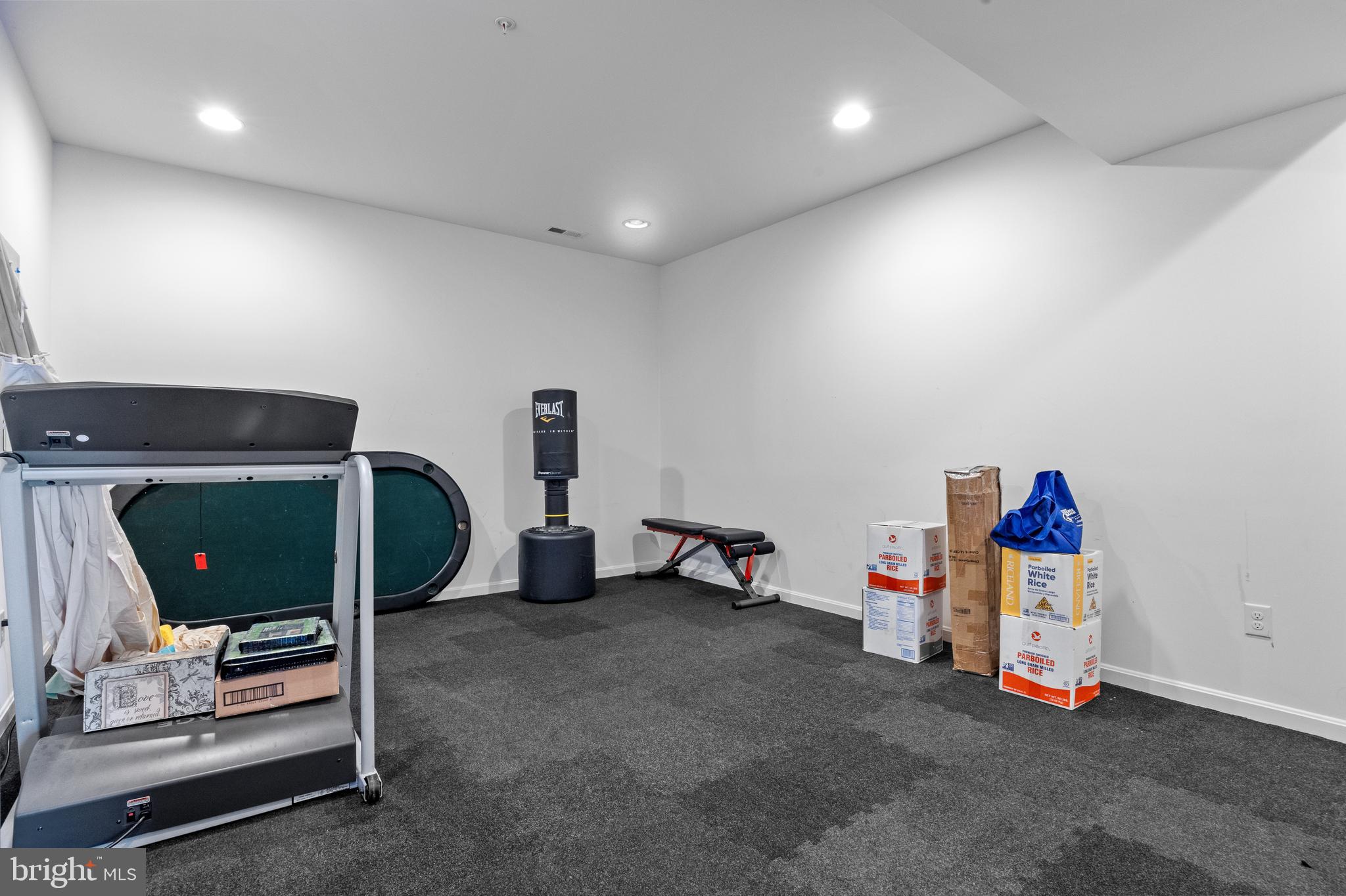 GOLF CLUB ESTATES - Residential