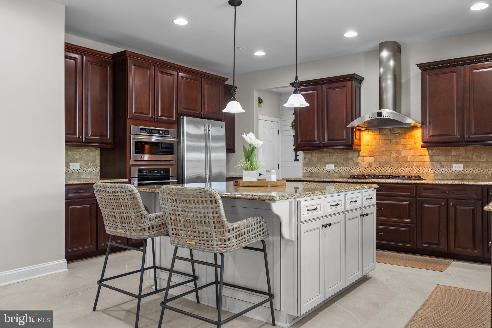 GOLF CLUB ESTATES - Residential