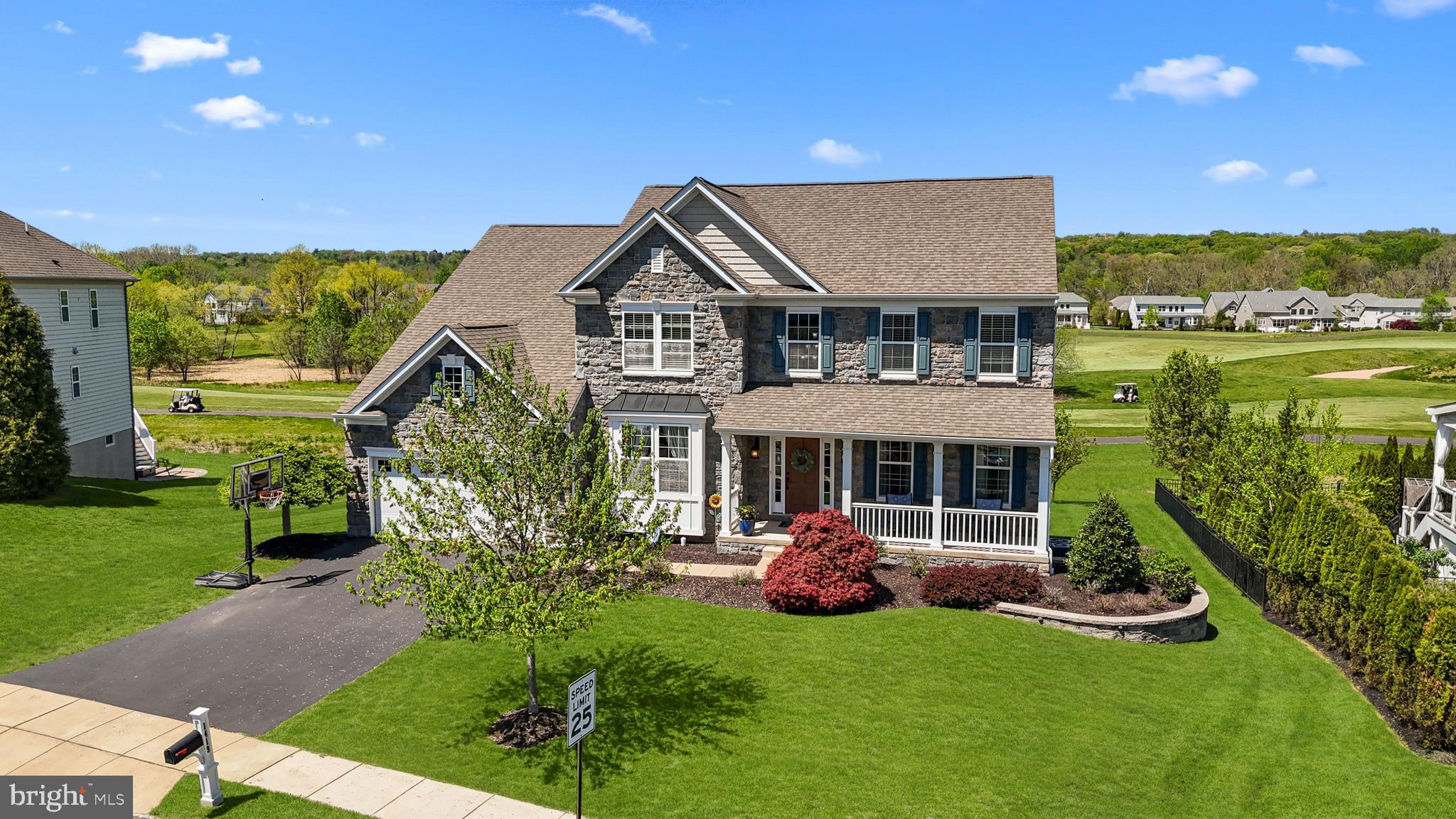 GOLF CLUB ESTATES - Residential