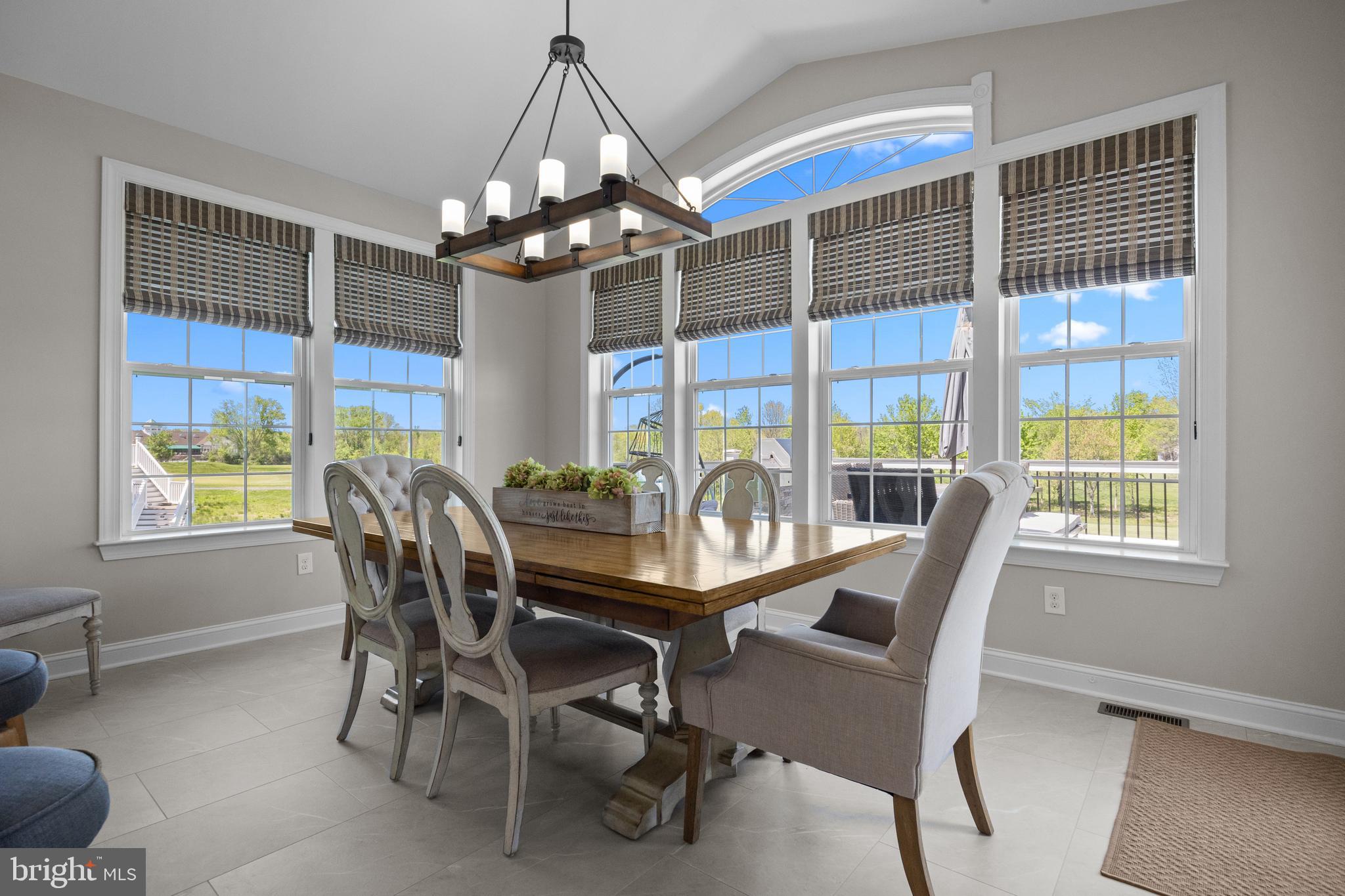 GOLF CLUB ESTATES - Residential