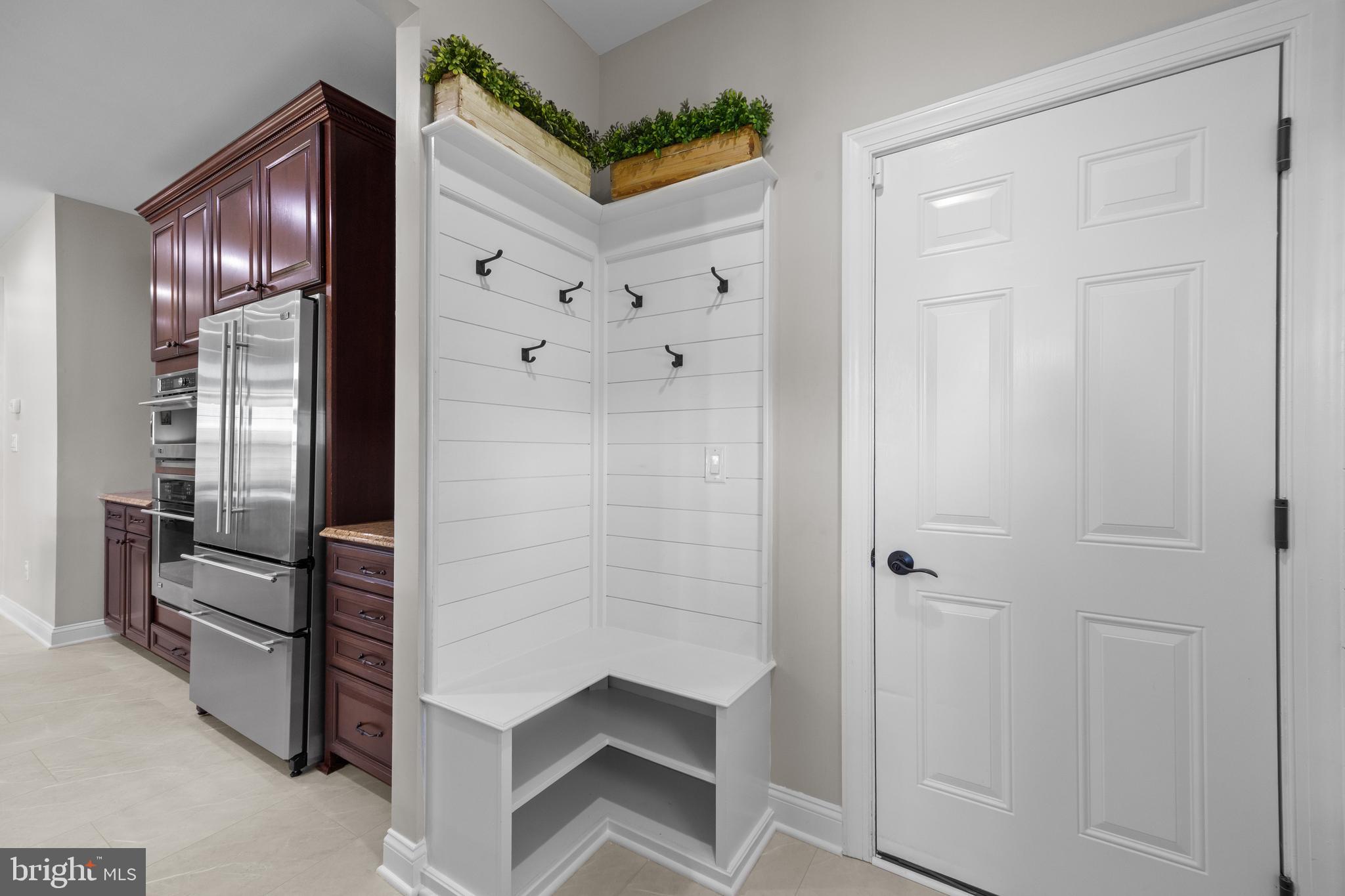 GOLF CLUB ESTATES - Residential