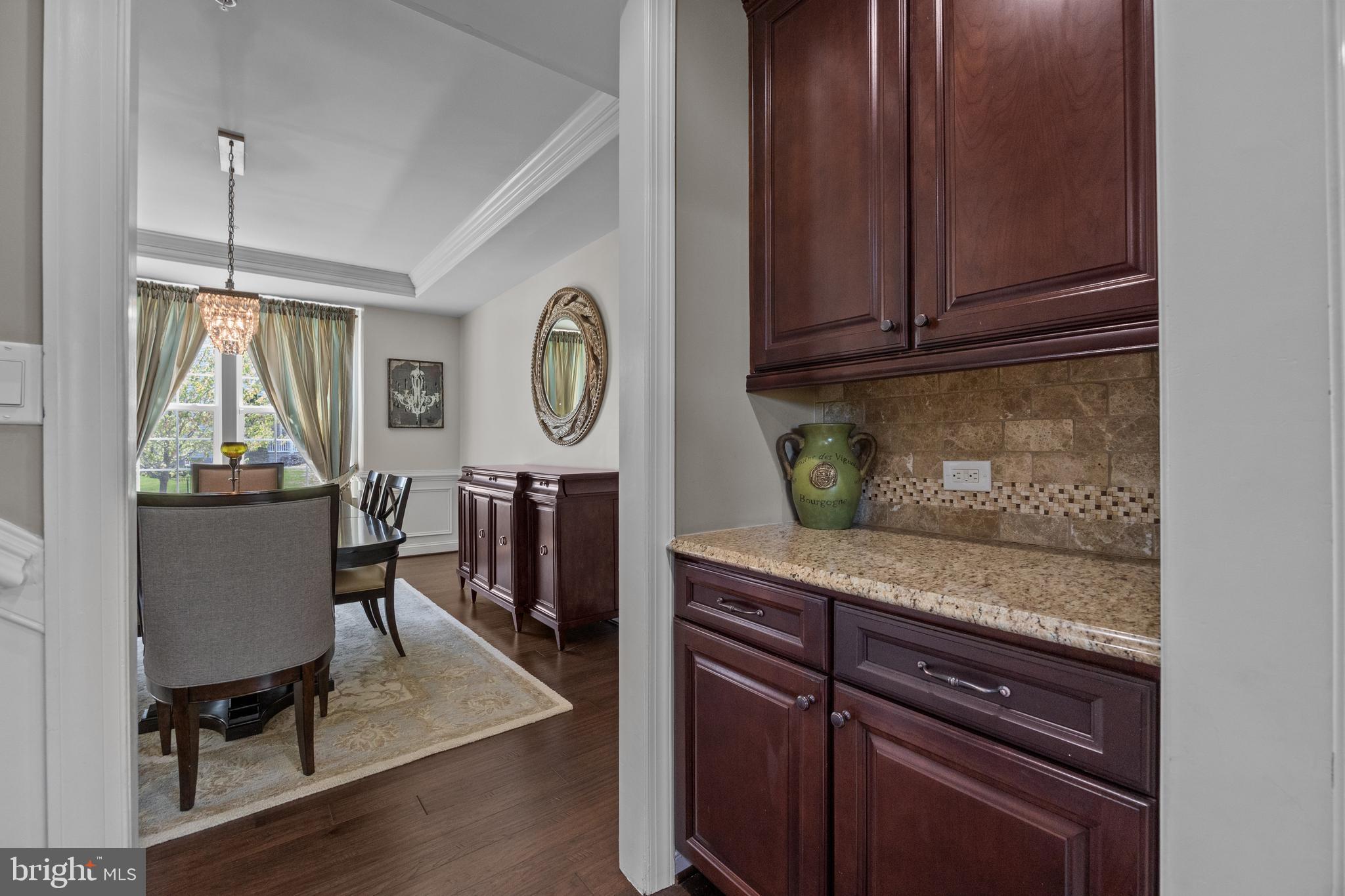 GOLF CLUB ESTATES - Residential