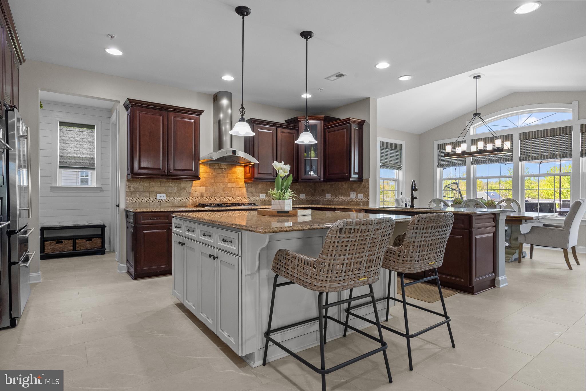 GOLF CLUB ESTATES - Residential