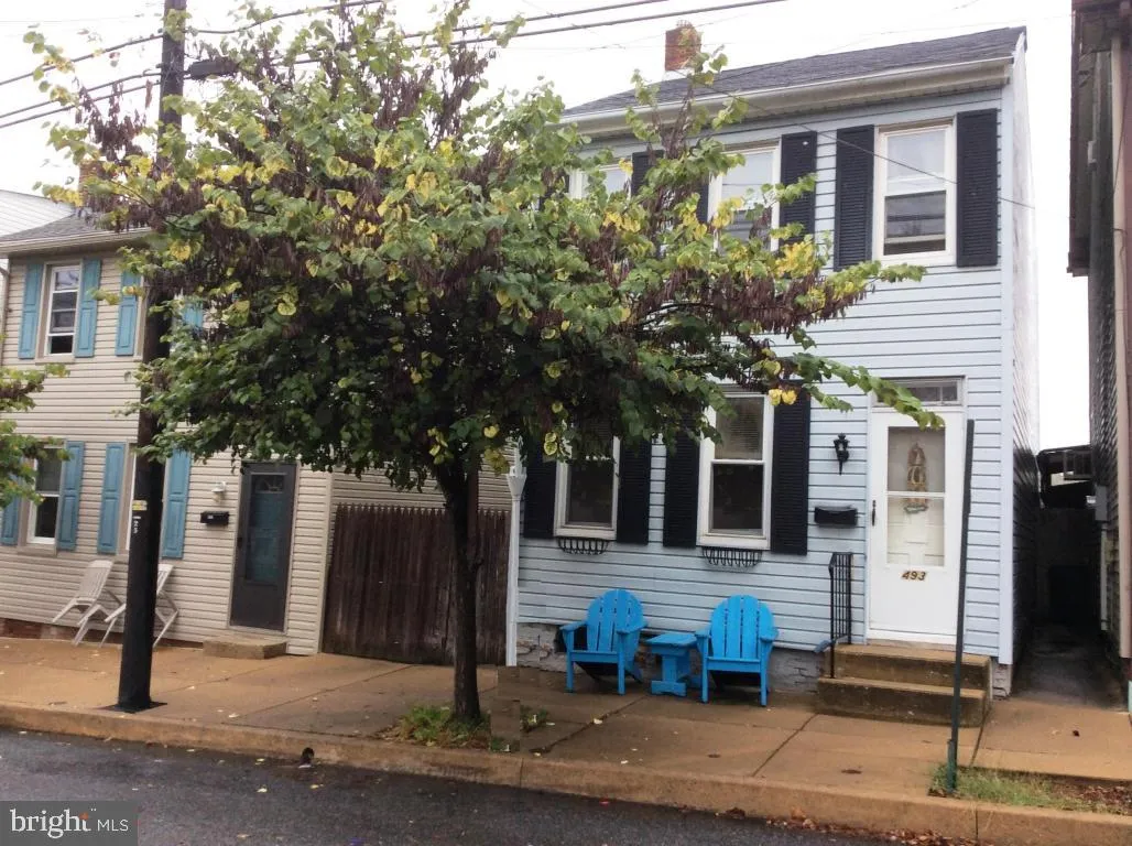 493 Manor Street, Columbia, PA 17512