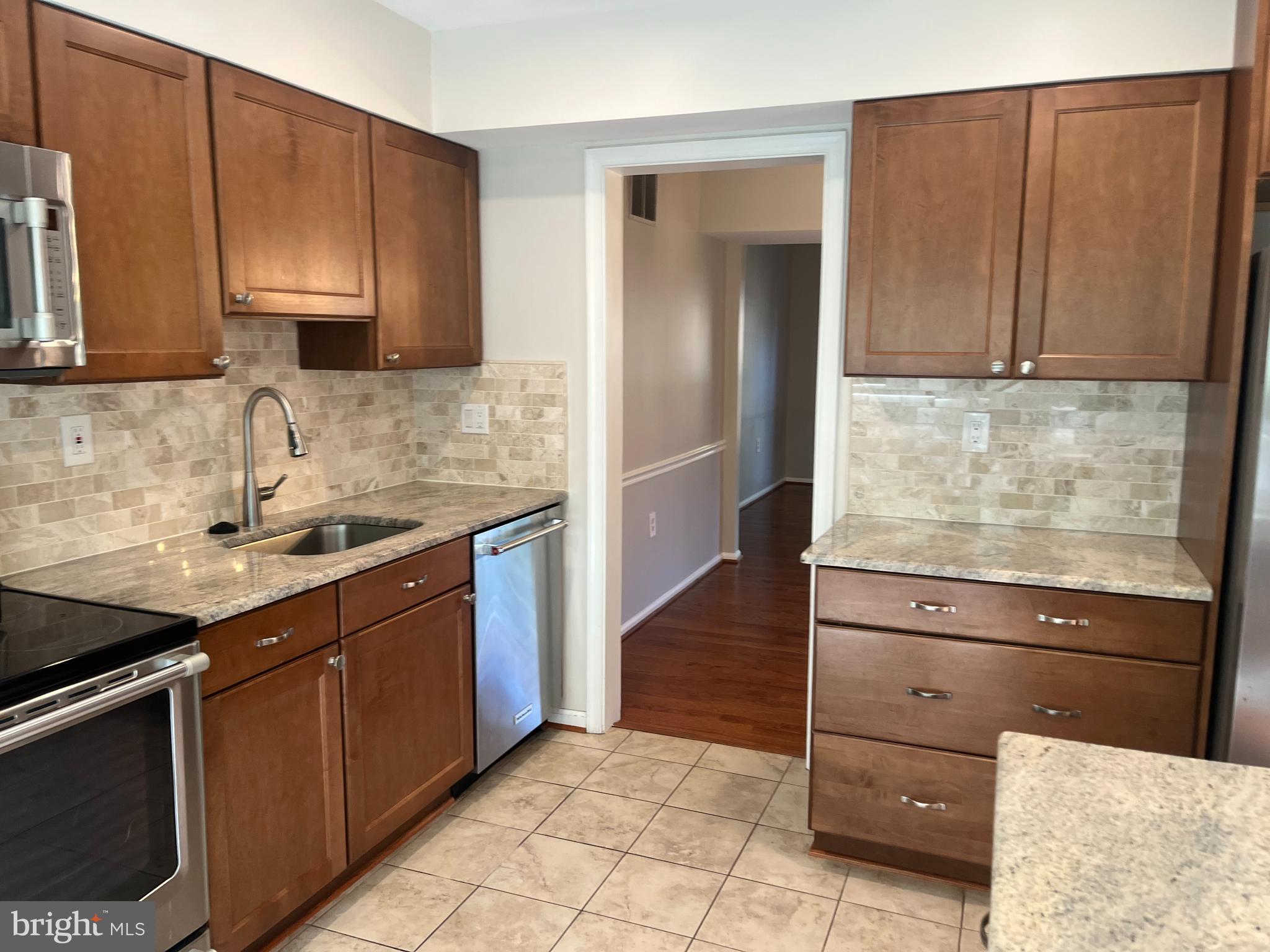 WINDGATE II - Residential Lease