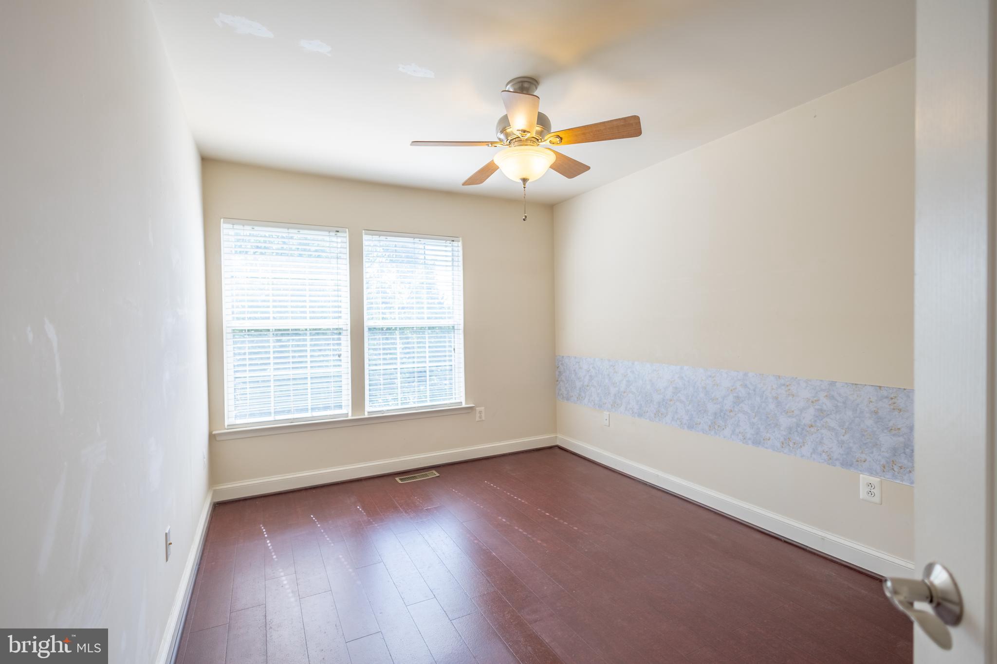 DERWOOD - Residential Lease