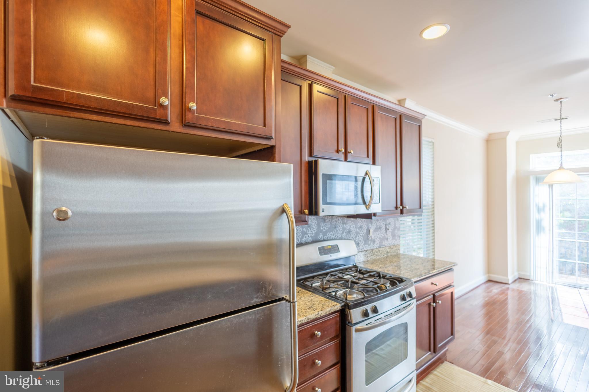 DERWOOD - Residential Lease