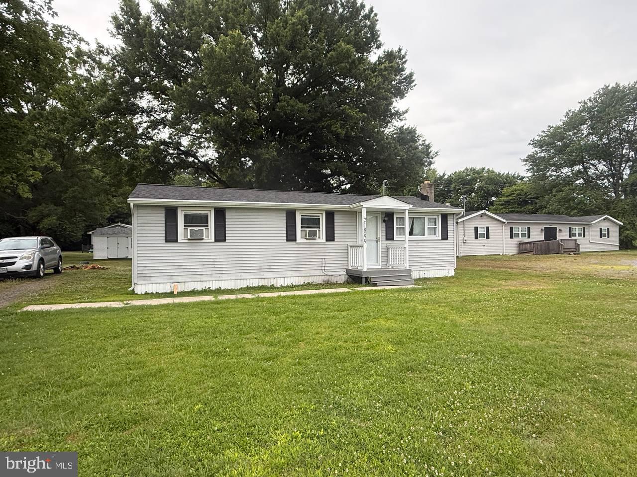 21899 LOVERS LANE