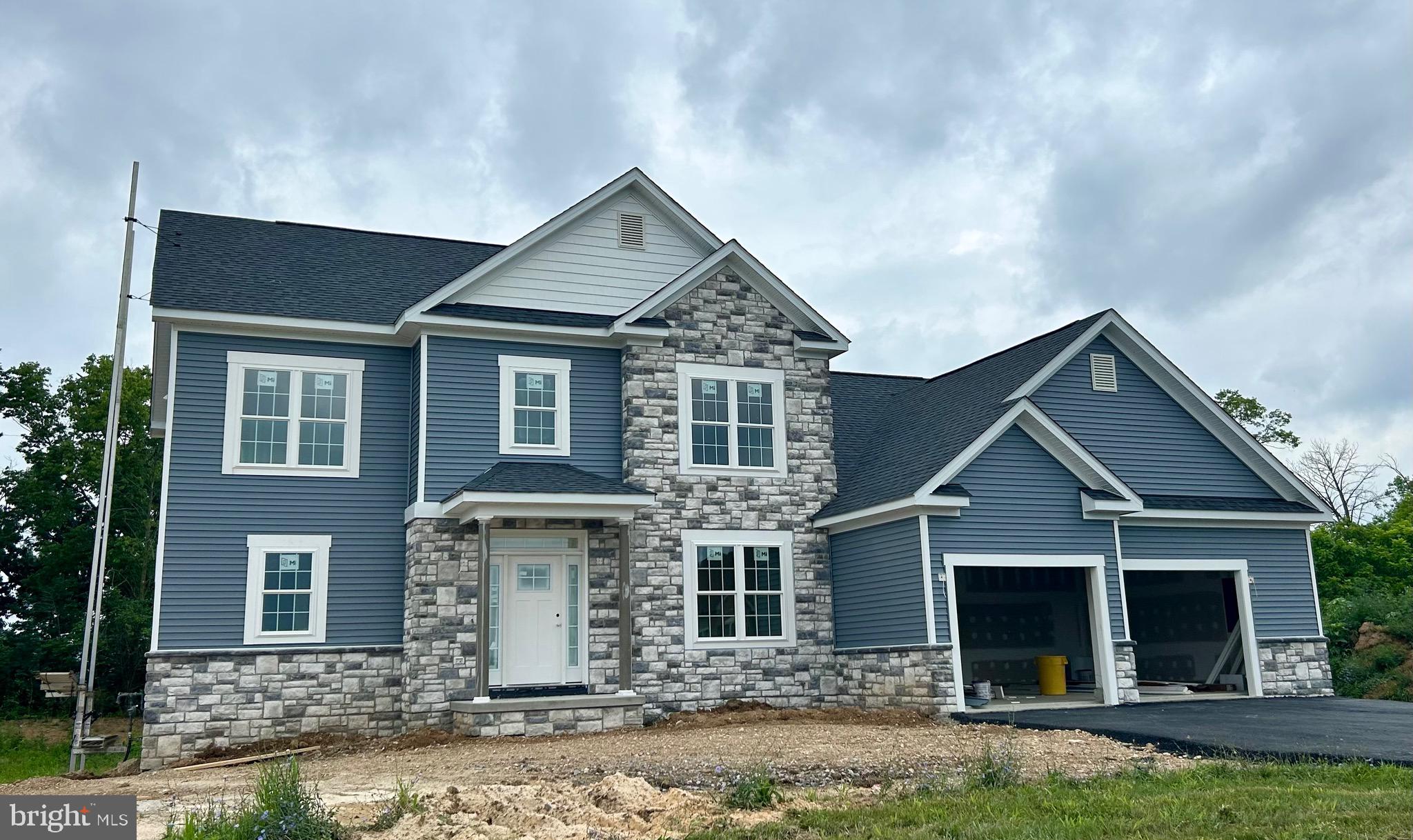 FAIRWAYS AT GREENCASTLE GREENS - Residential