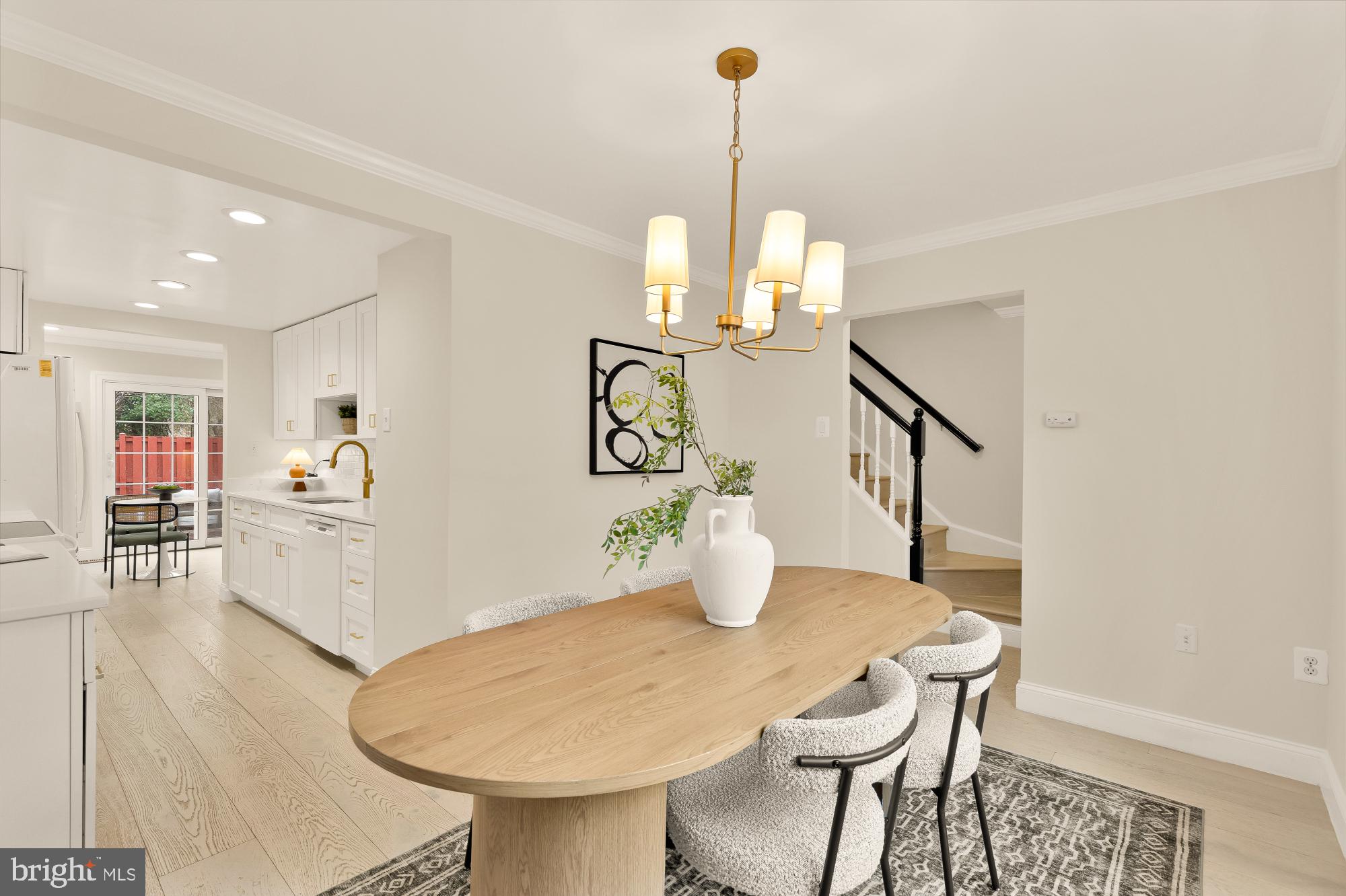 PINEWOOD GREENS - Residential