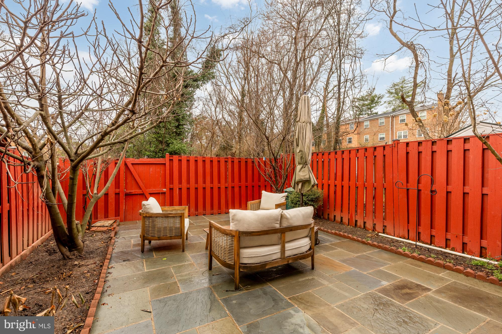 PINEWOOD GREENS - Residential