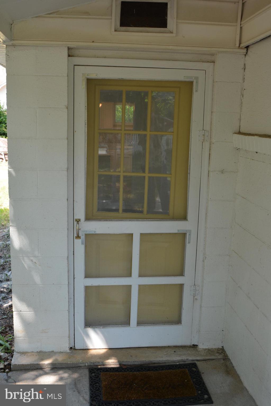 DEERFIELD - Residential Lease