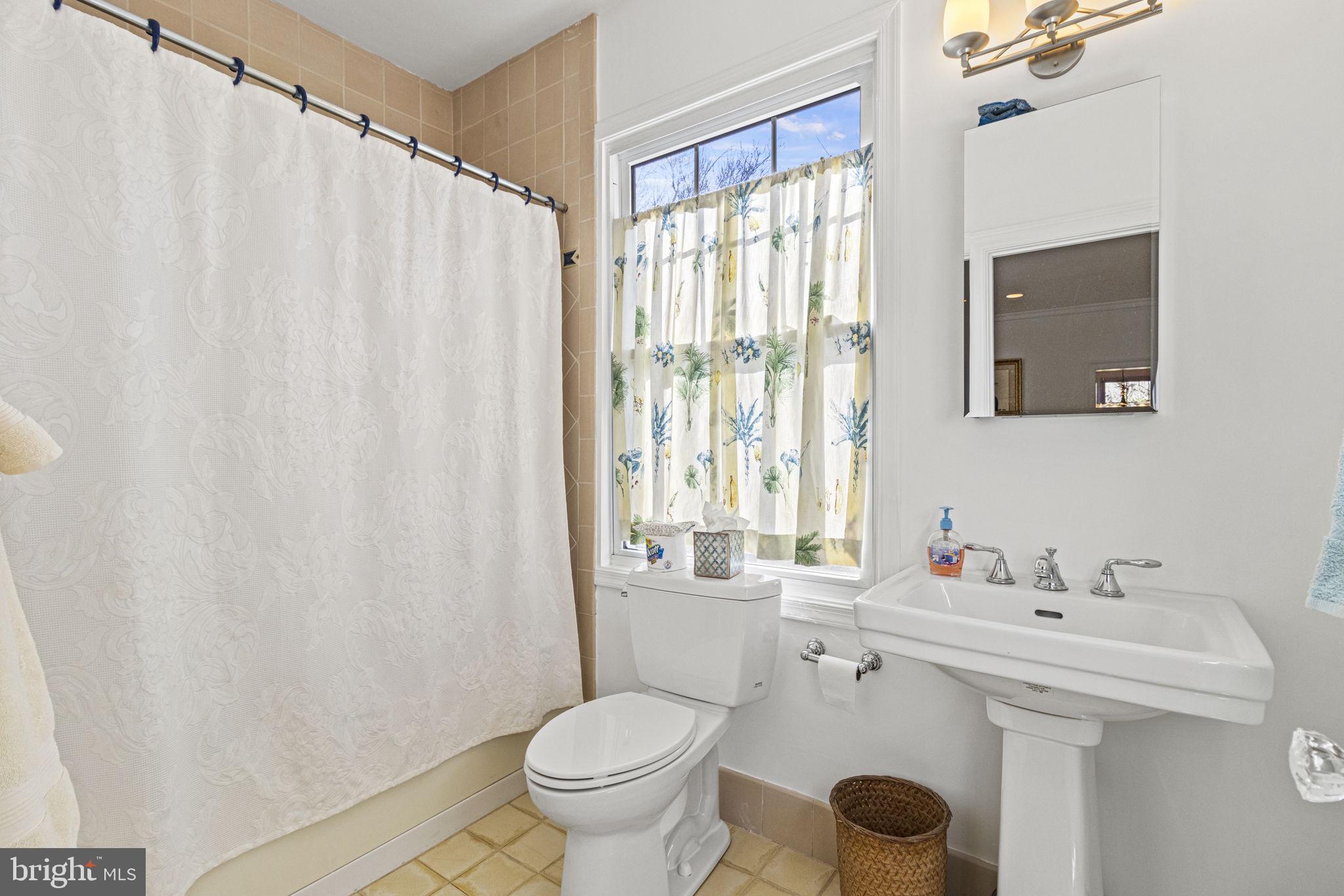 HUNTINGTON TERRACE - Residential