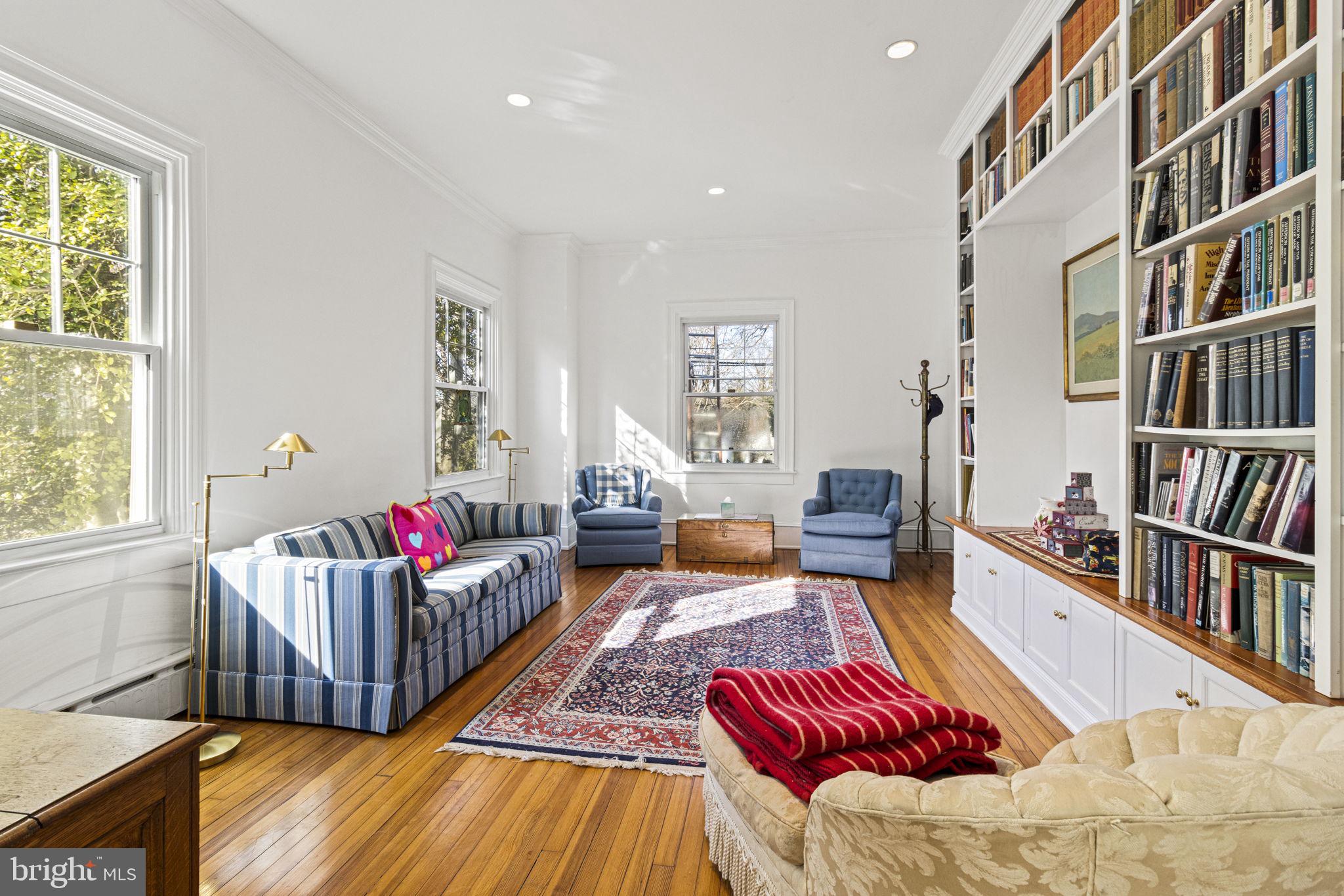 HUNTINGTON TERRACE - Residential