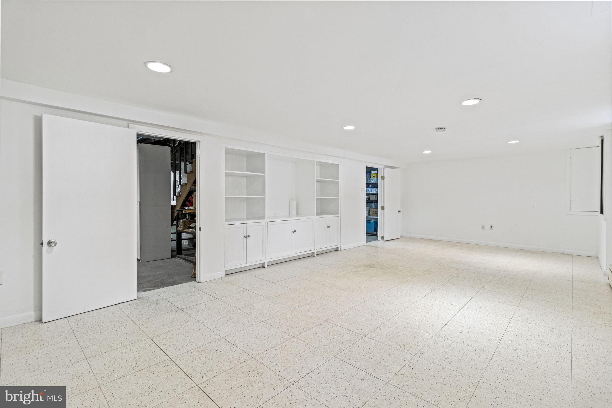 HUNTINGTON TERRACE - Residential