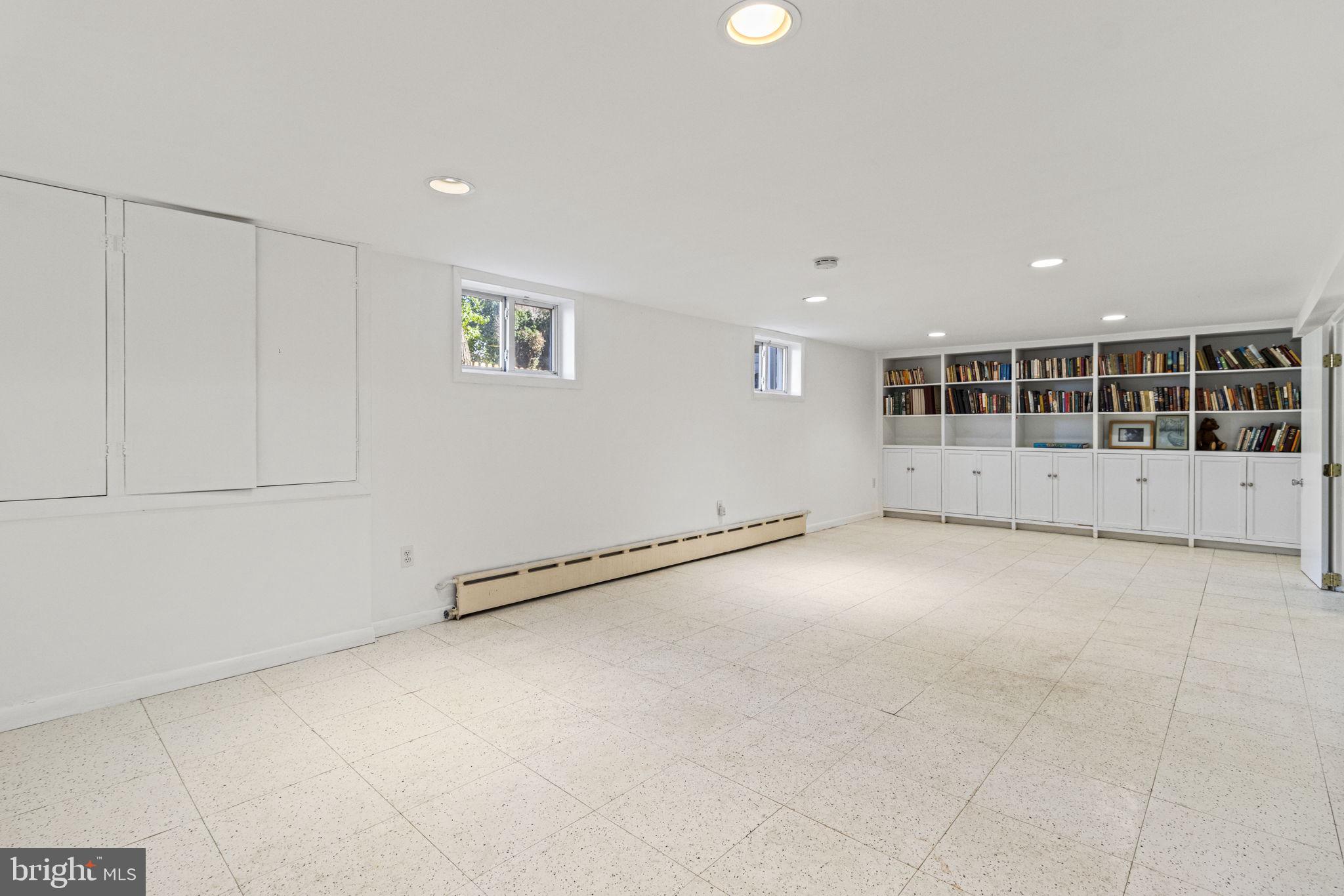 HUNTINGTON TERRACE - Residential