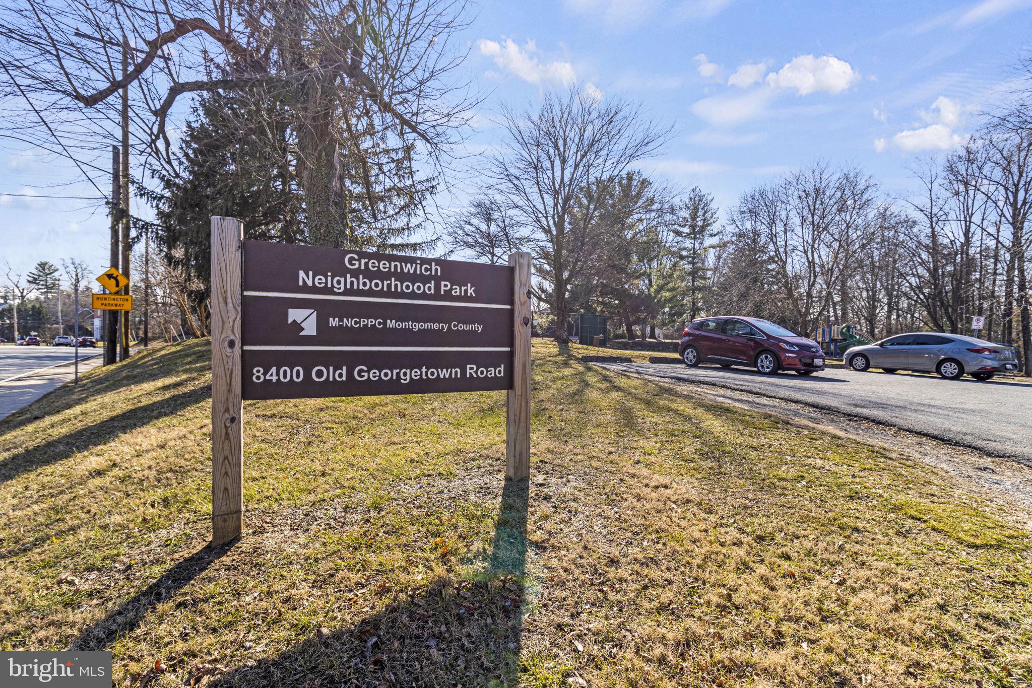 HUNTINGTON TERRACE - Residential
