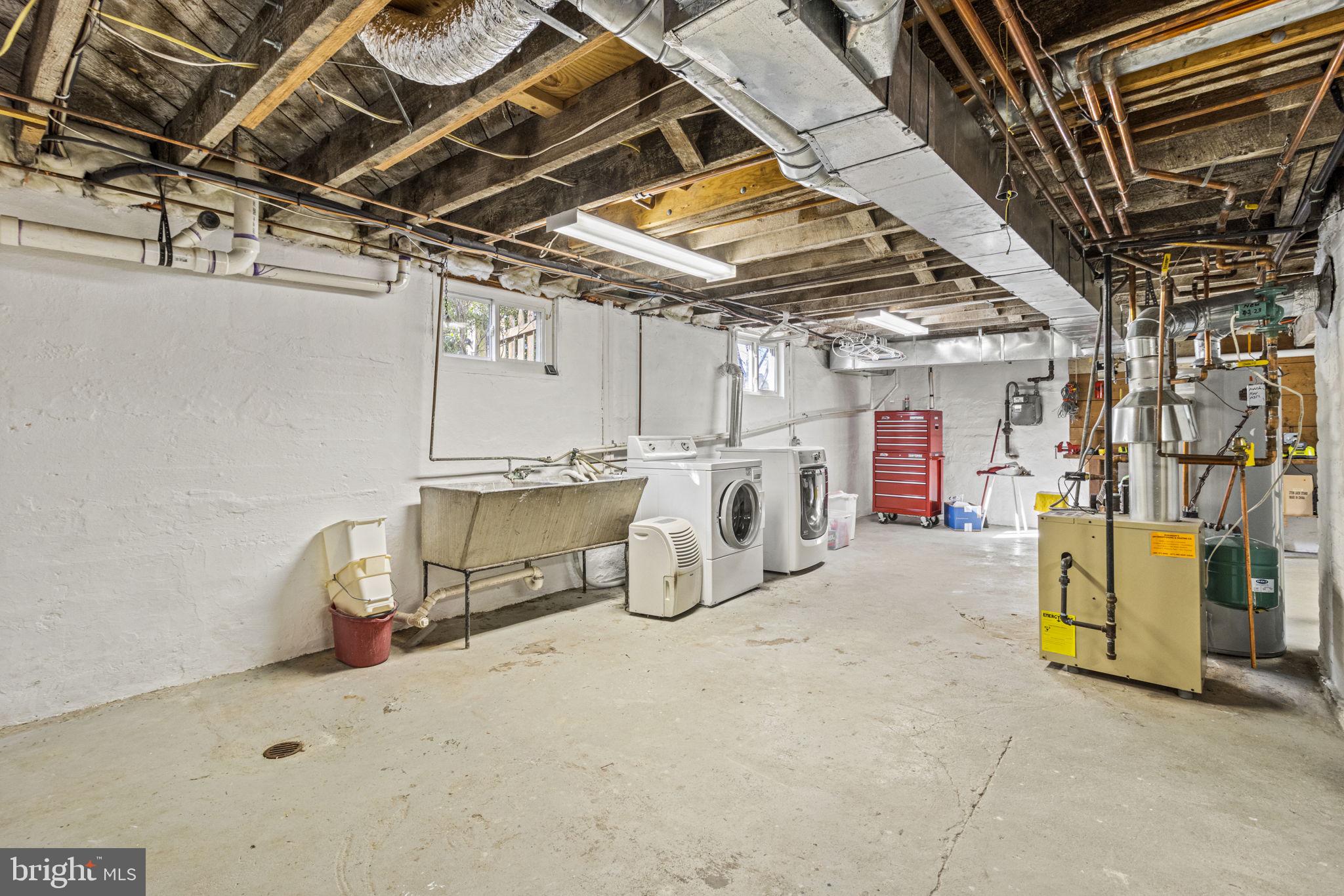 HUNTINGTON TERRACE - Residential