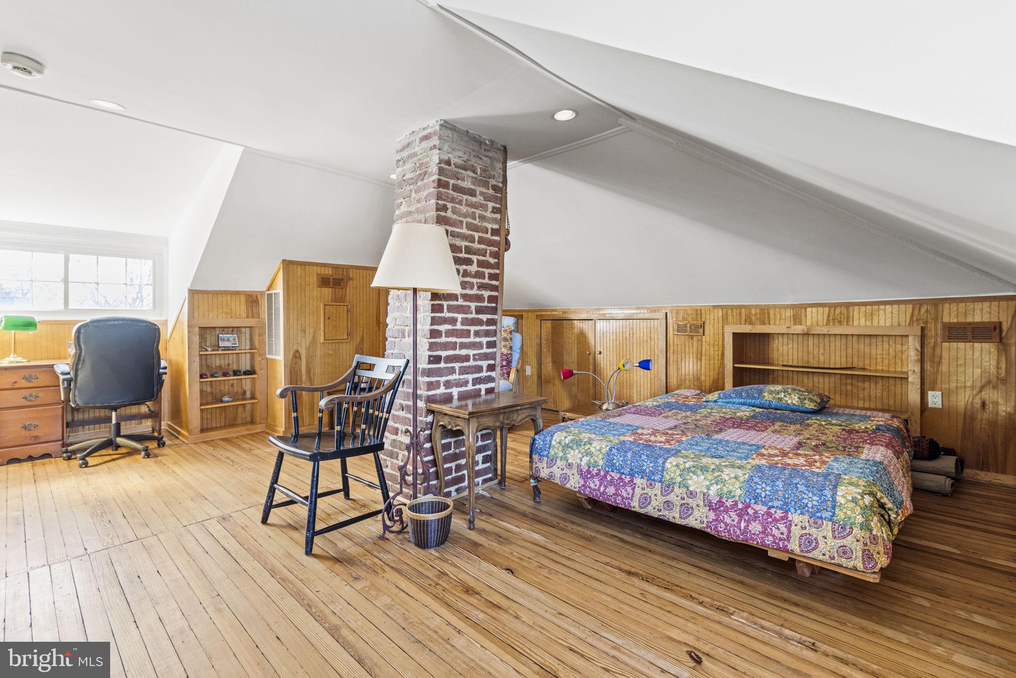 HUNTINGTON TERRACE - Residential