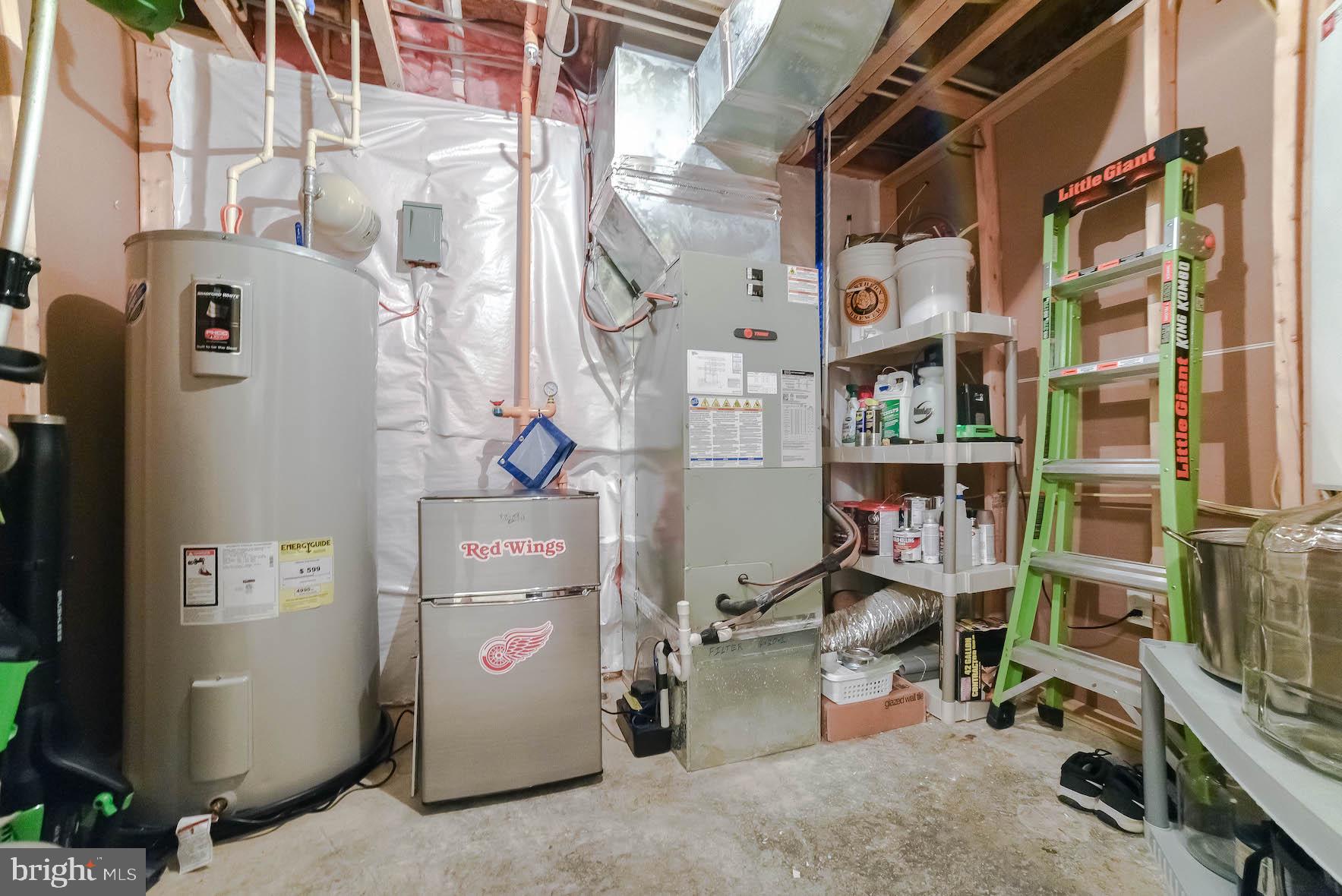 ELIZABETH HILLS PHASE 1 - Residential