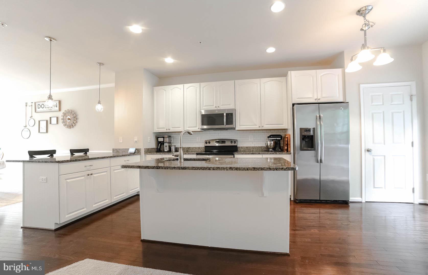 ELIZABETH HILLS PHASE 1 - Residential