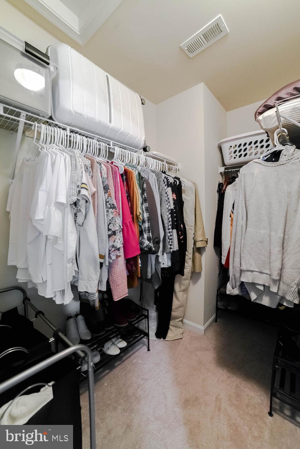 ELIZABETH HILLS PHASE 1 - Residential