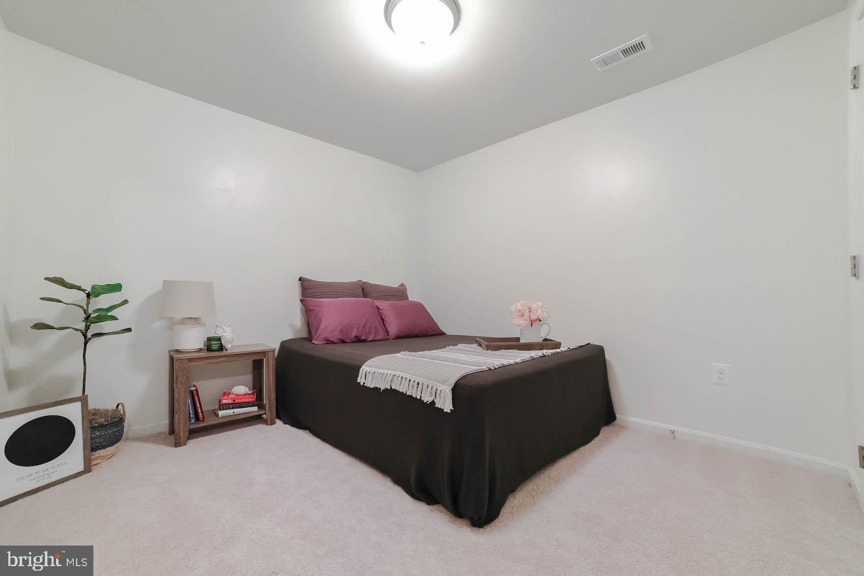 ELIZABETH HILLS PHASE 1 - Residential