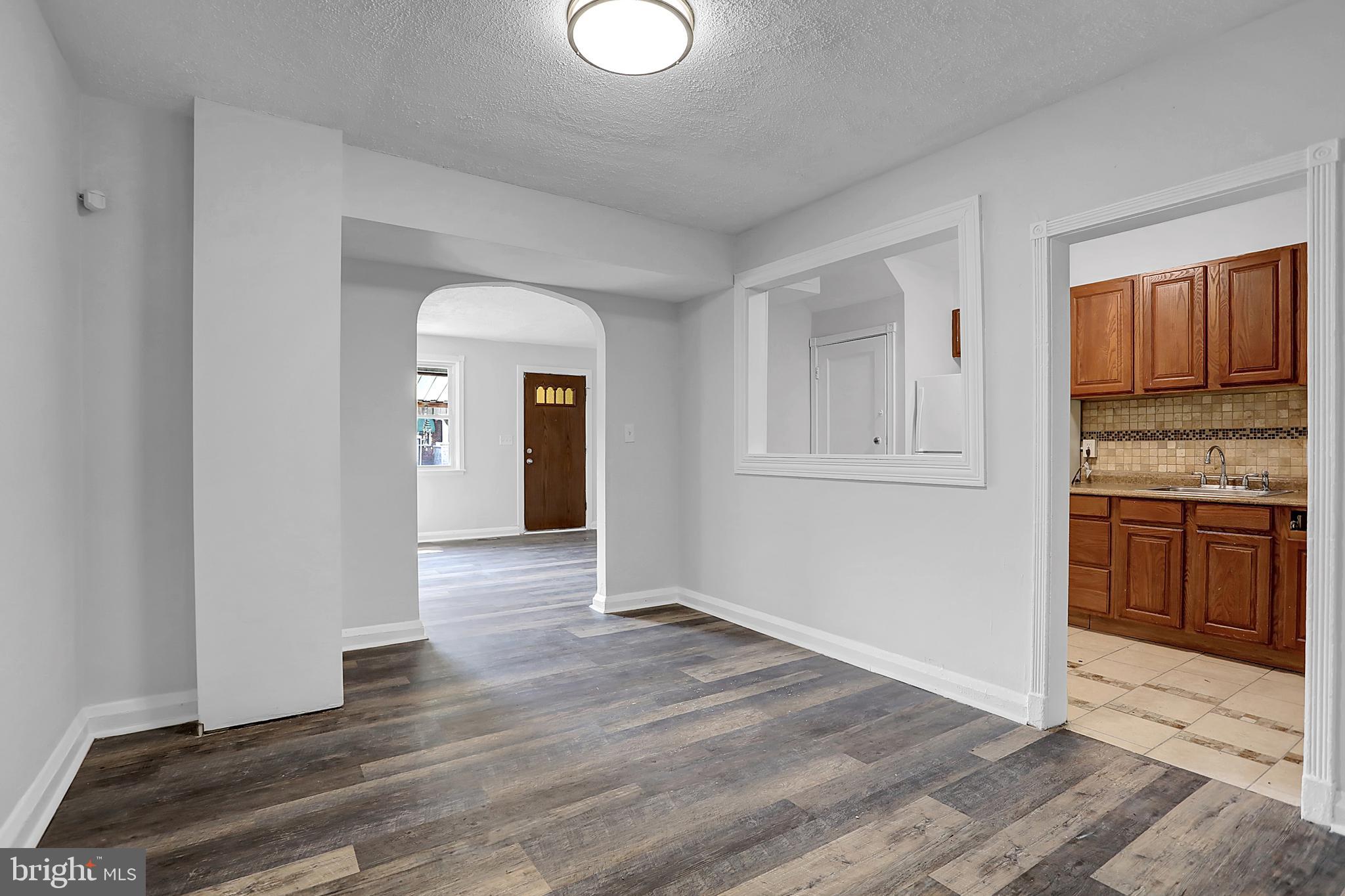 ROSEMONT - Residential Lease