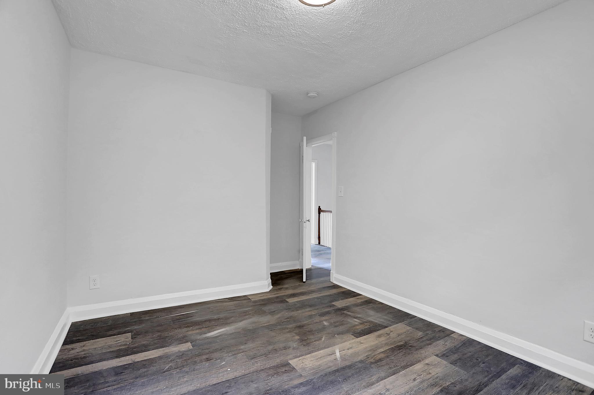 ROSEMONT - Residential Lease