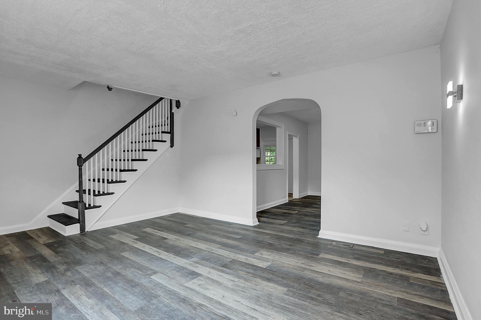 ROSEMONT - Residential Lease