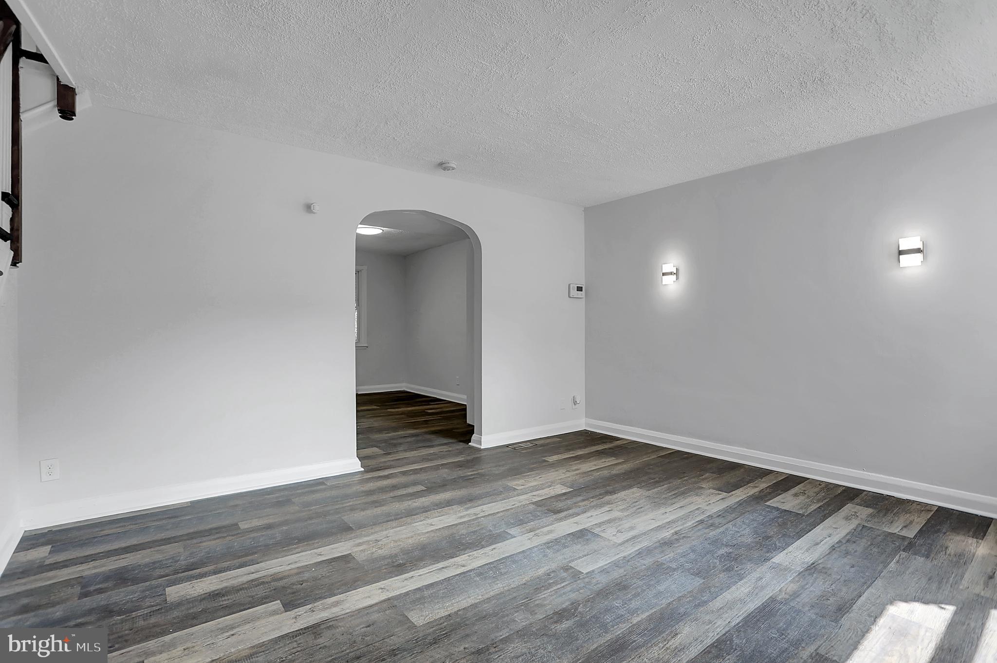 ROSEMONT - Residential Lease