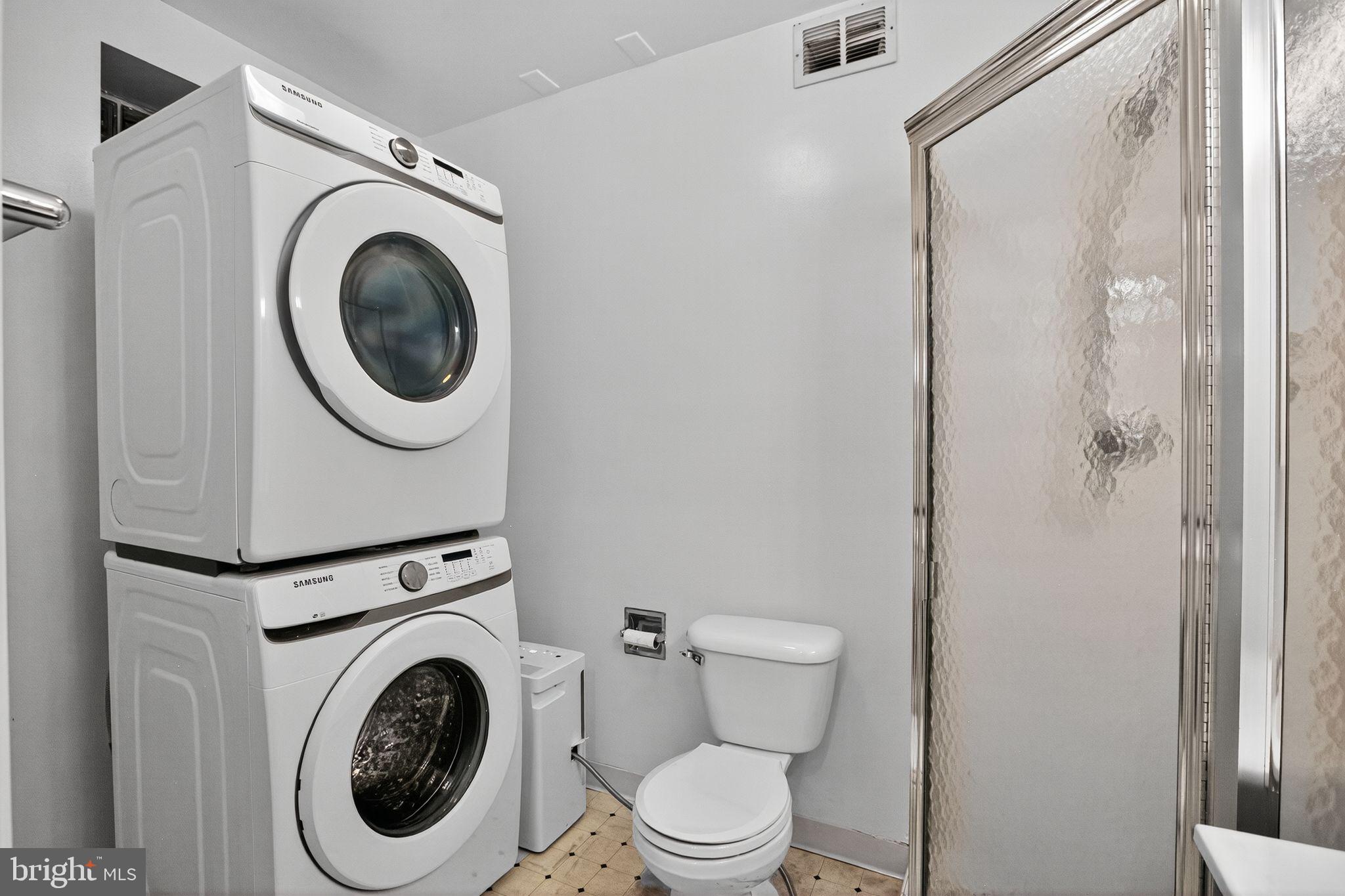 FAIRLINGTON ARBORS - Residential