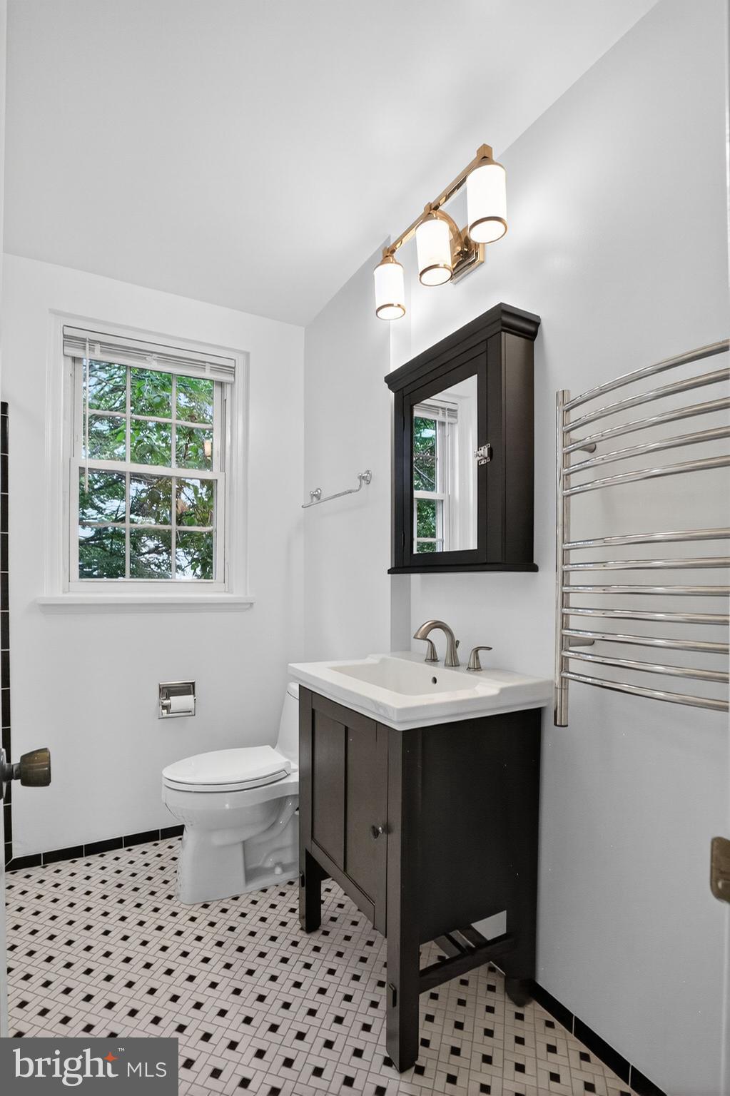 FAIRLINGTON ARBORS - Residential