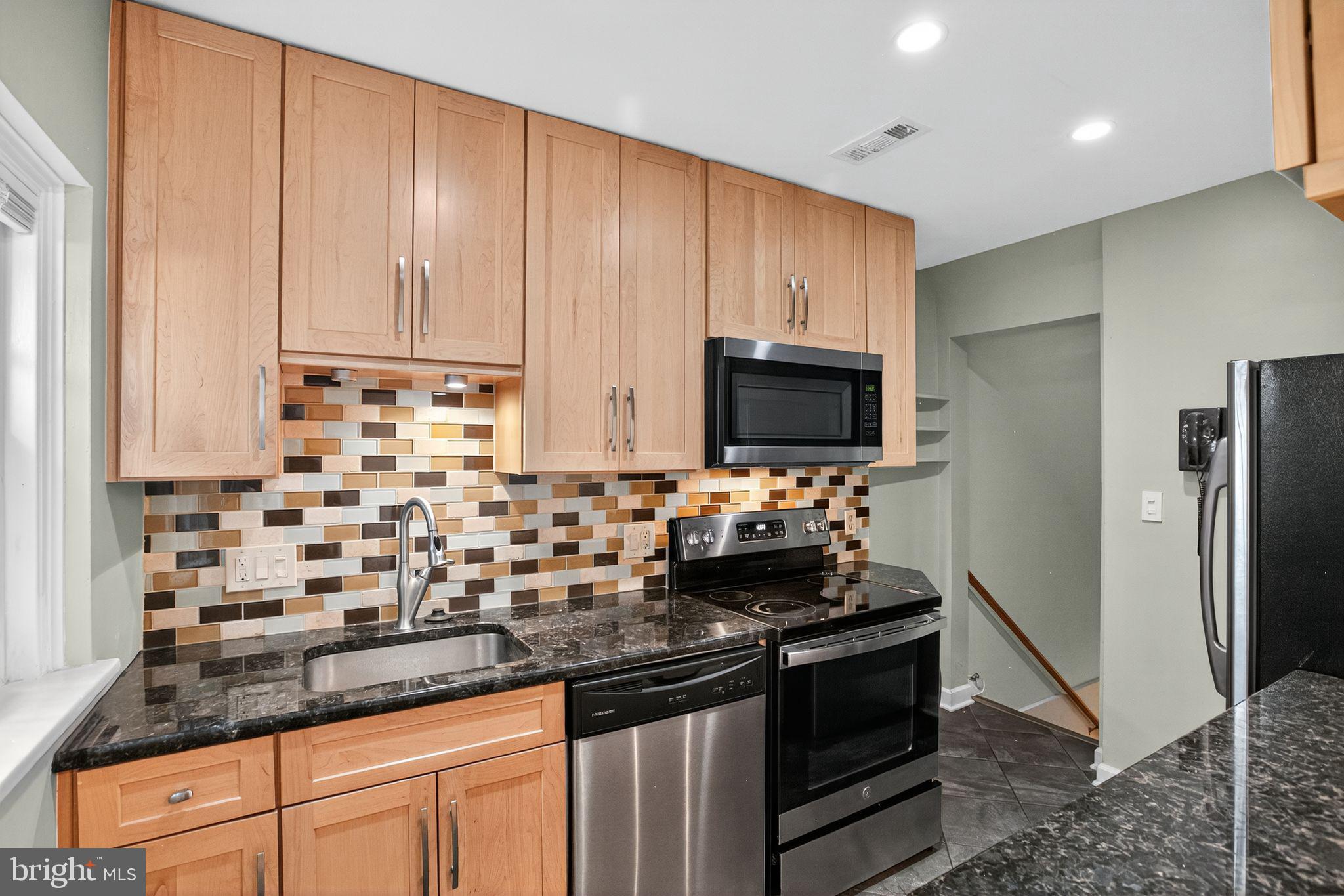 FAIRLINGTON ARBORS - Residential