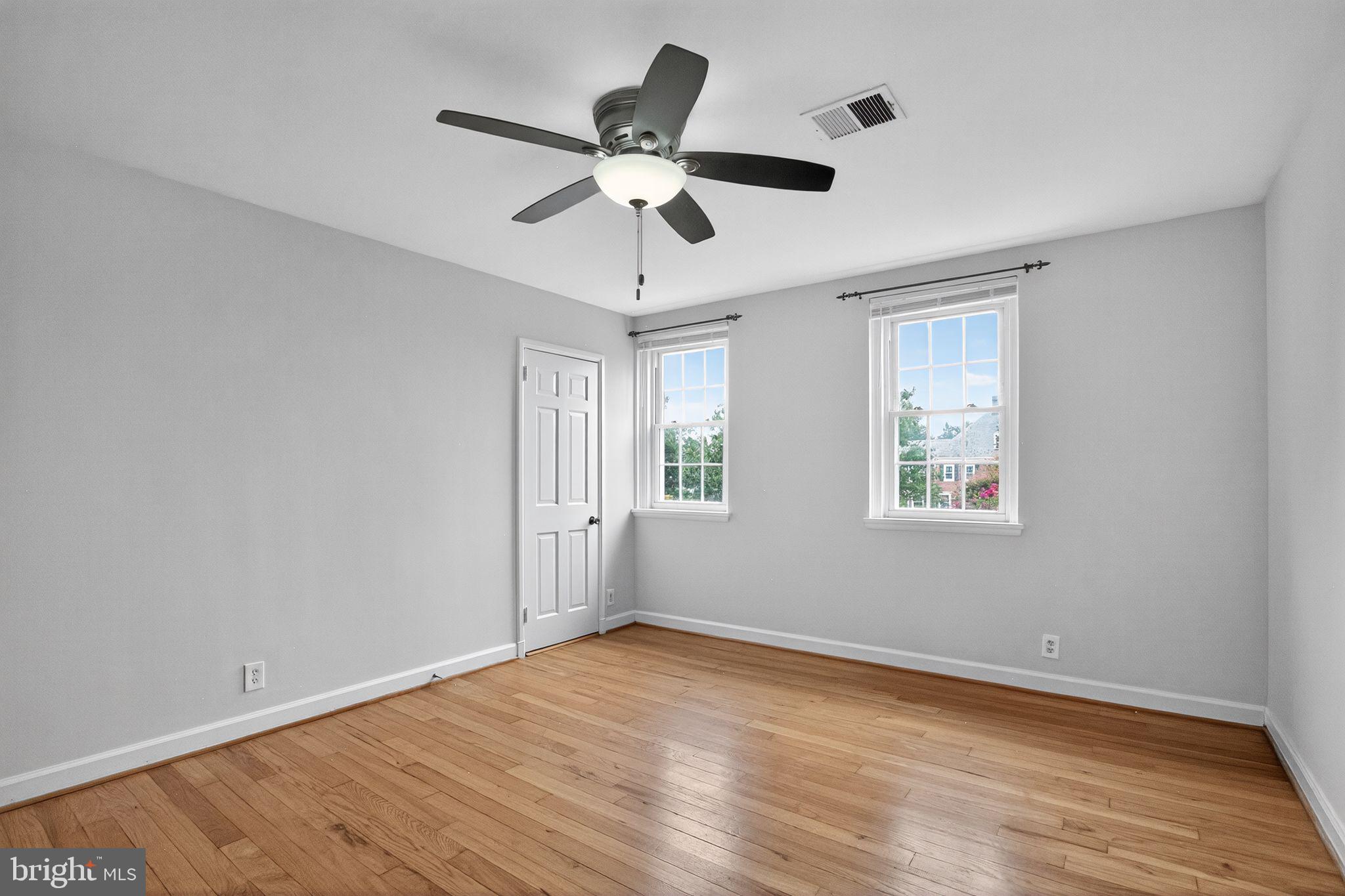 FAIRLINGTON ARBORS - Residential