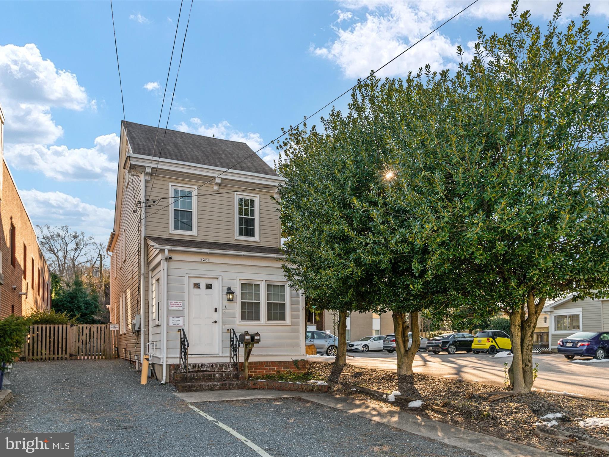 Great opportunity for investor or buyer looking to live in one unit and rent the other.
This is a legal two unit in Annapolis. Main level unit A has one bedroom, living room, kitchen, full bath, full size washer/dryer. Upper level unit B has separate entrance (side of house) two bedrooms, 1 bath, eat in kitchen, living area, loft room that is finished and is bedroom #2, full size washer/dryer in this unit as well. 1680 finished square feet (924 main level; 756 upstairs unit). Gas heat and cooking; central air conditioning.
Off street parking for 3 cars; Nice surprise is the 127' deep lot features a private yard. detached shed in rear offers extra storage.
furnishings negotiable