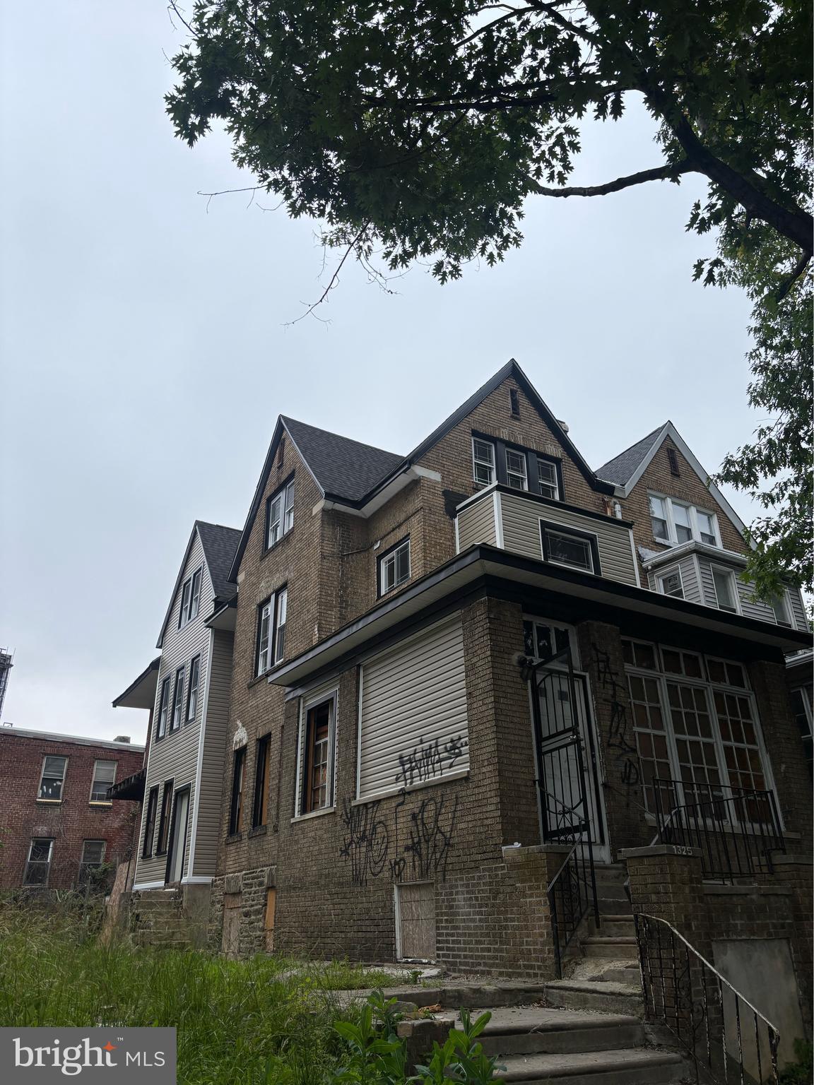 Welcome to 1325 W Roosevelt Blvd! This property has 3 floors and can be set up as 3 separate units (each with 2 beds and 1 bath) or as one unit with 2 beds and 1 bath on the first floor, plus another unit with 4 beds and 2 baths. It's in shell condition with a new roof, new windows and new siding. Property is being sold AS-IS. Schedule your showing today!