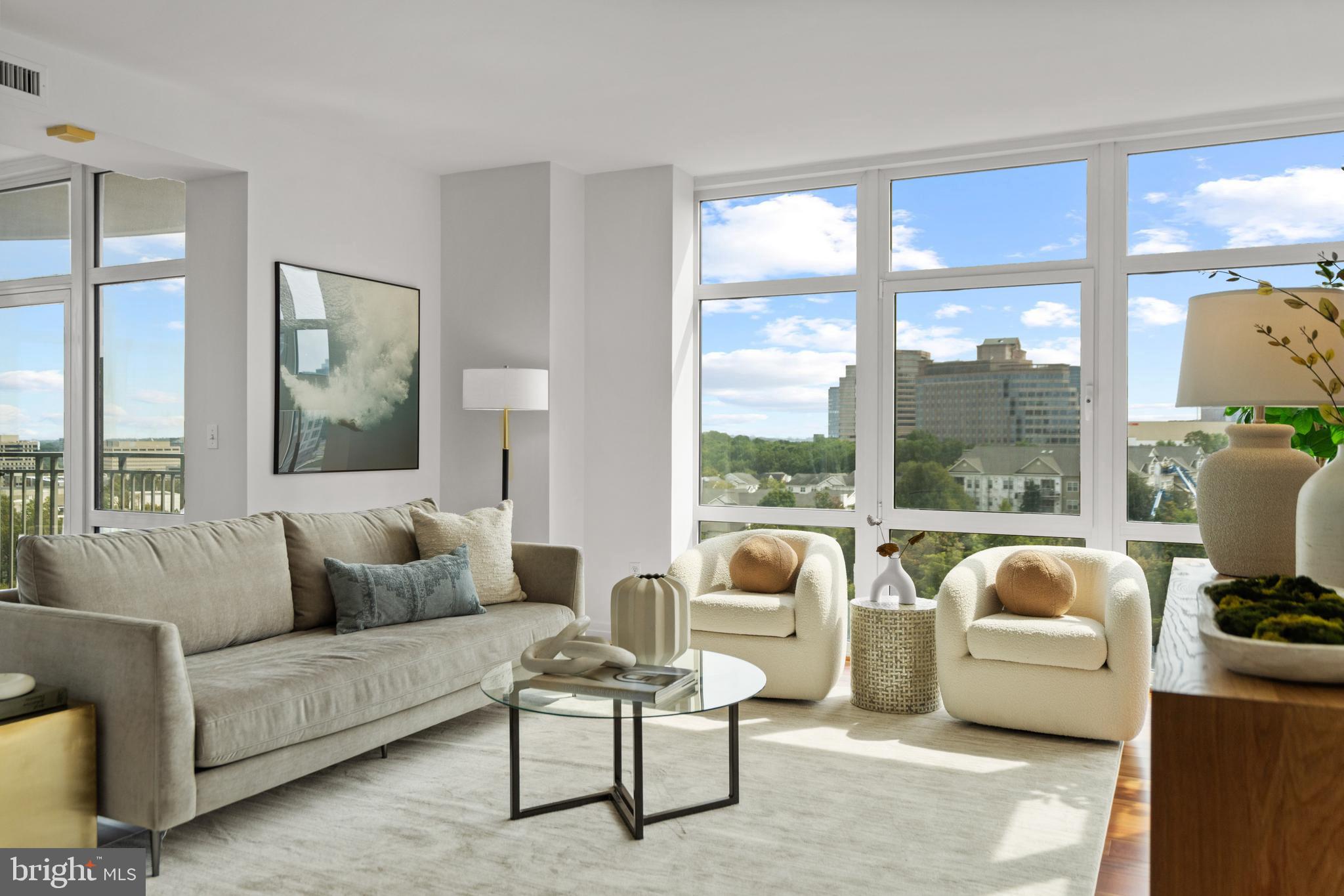 ONE PARK CREST CONDOMINIUM - Residential