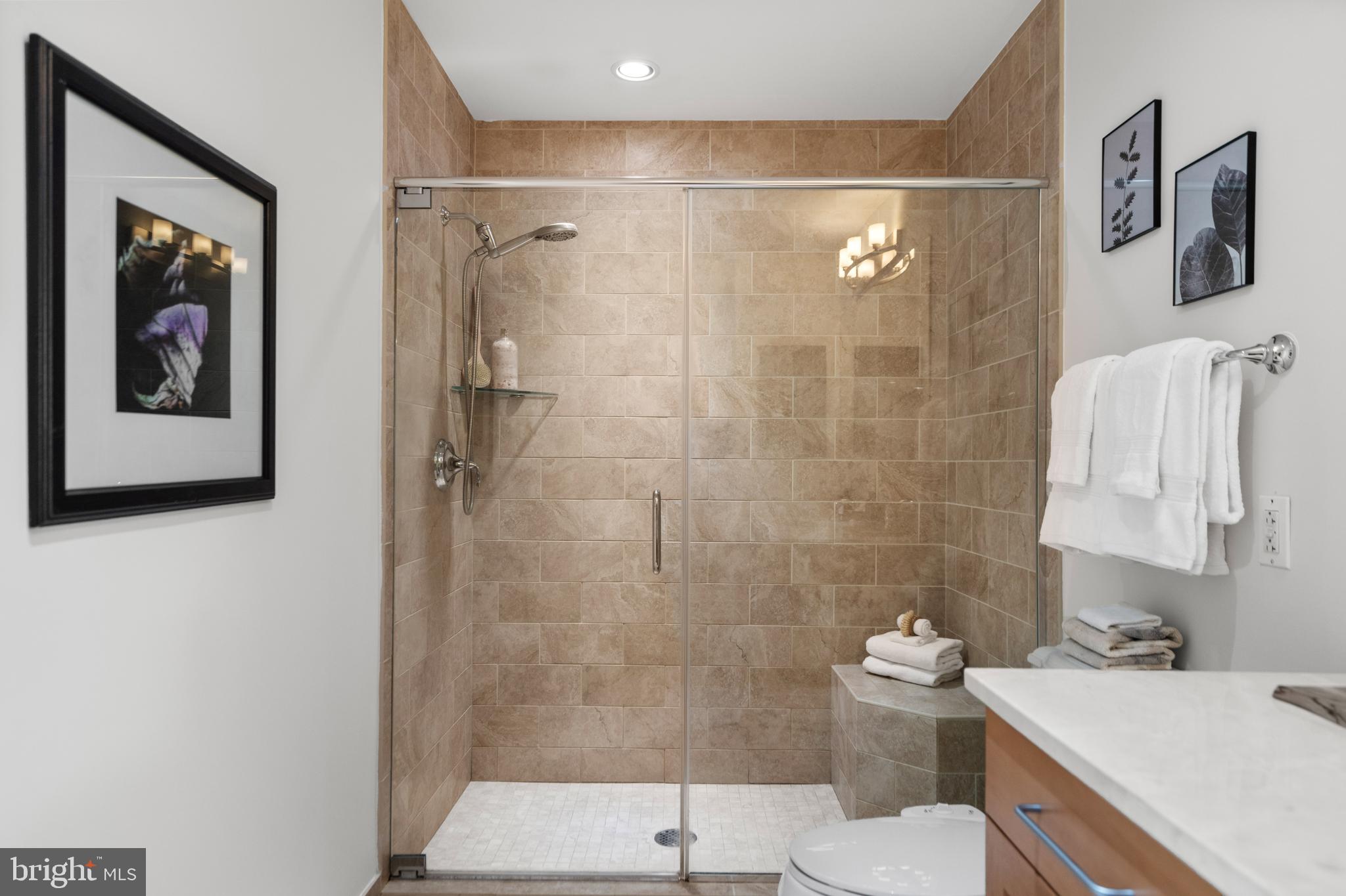 ONE PARK CREST CONDOMINIUM - Residential